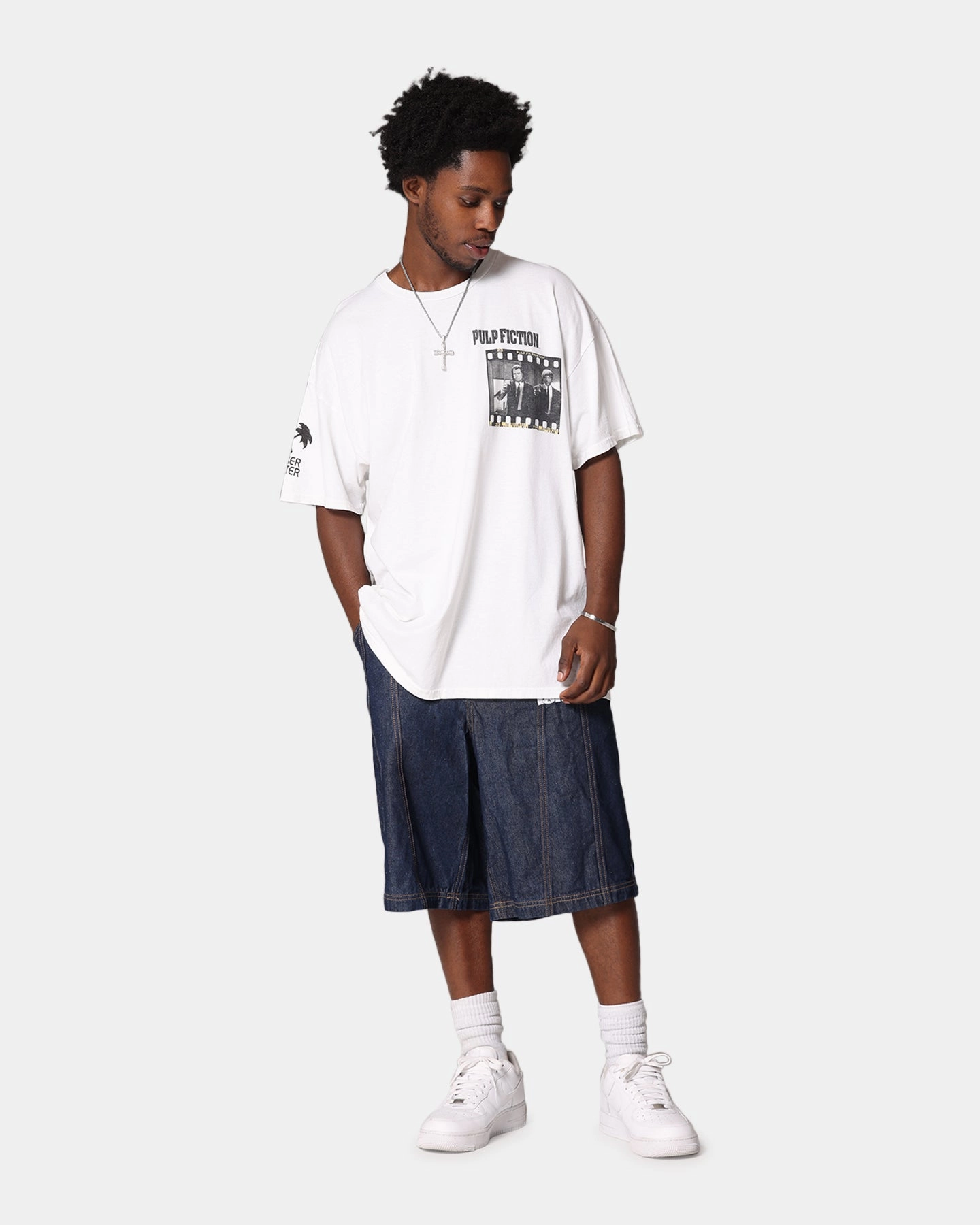 Fashionable Look Chilly Layer Pulp Fiction Montage T-Shirt White Vintage