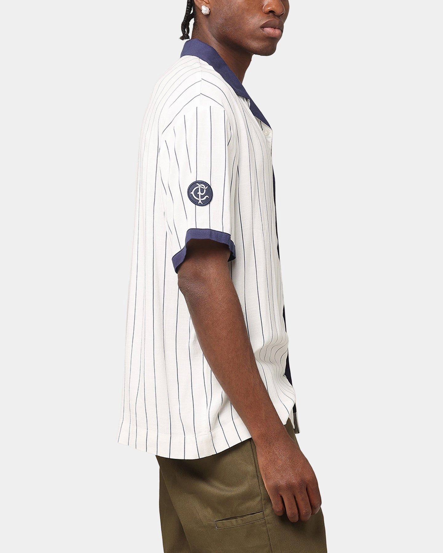 Carre Base Short Sleeve Button Up Shirt Off White Ultra Soft Interior youth trend