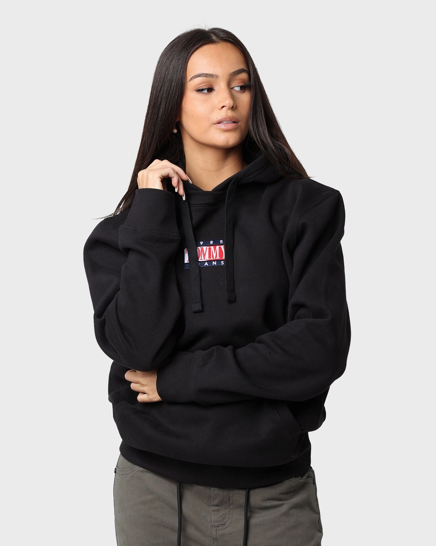 Tommy Jeans Timeless Tommy 1 Hoodie Black Non Irritating Lining