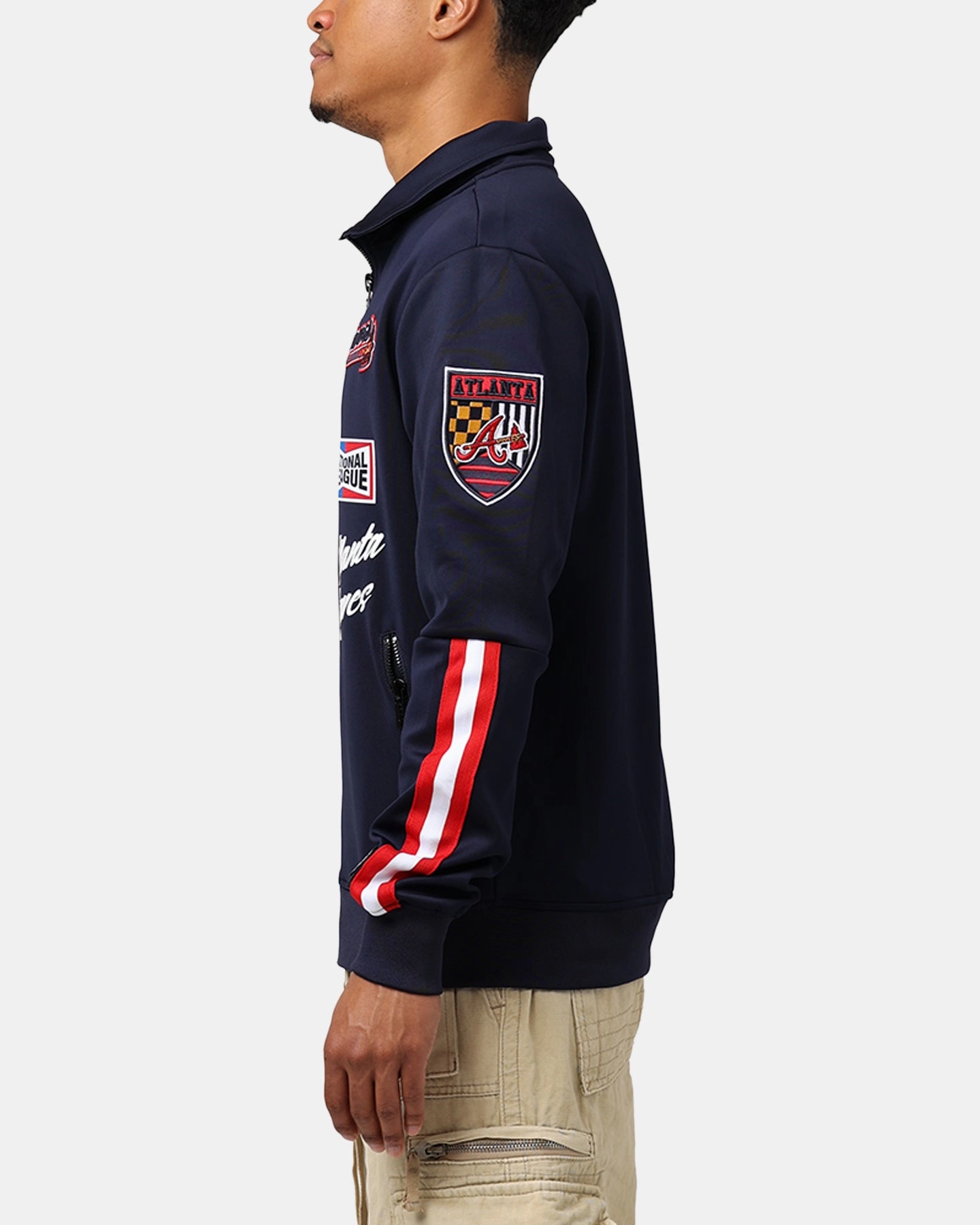Pro Standard Atlanta Braves Fast Lane Track Jacket Midnight/Red Loose-fit