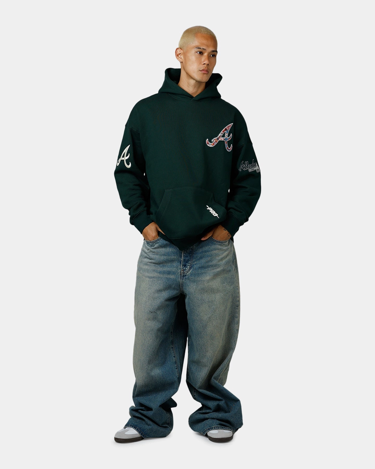 Pro Standard Atlanta Braves Tapestry 2.0 Hoodie Dark Green Thank Sporty Fit