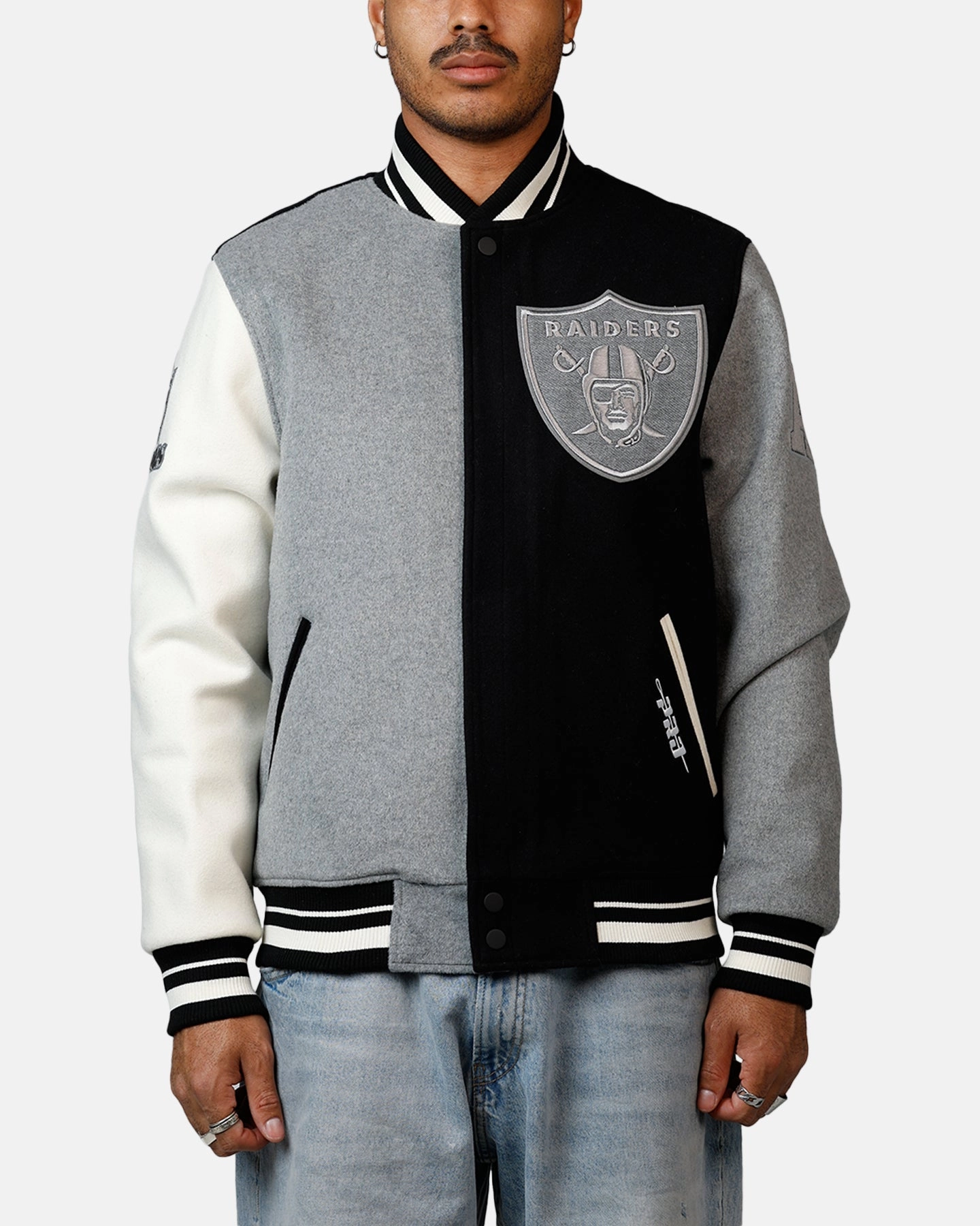 Pro Standard Las Vegas Raiders Reverse French Terry Wool Varsity Jacket Black/Grey college