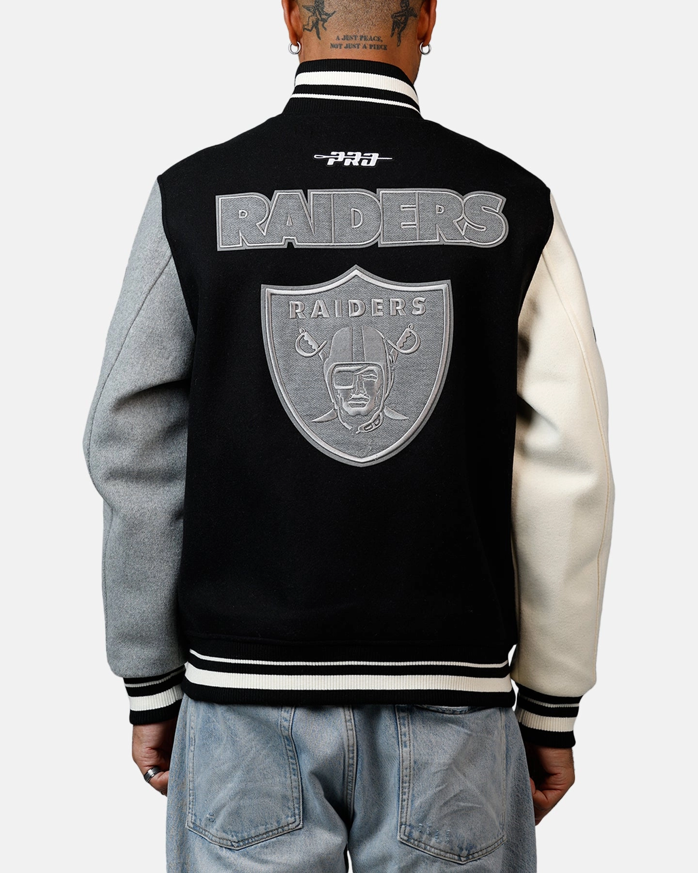 Travel Essential hiker Pro Standard Las Vegas Raiders Reverse French Terry Wool Varsity Jacket Black/Grey