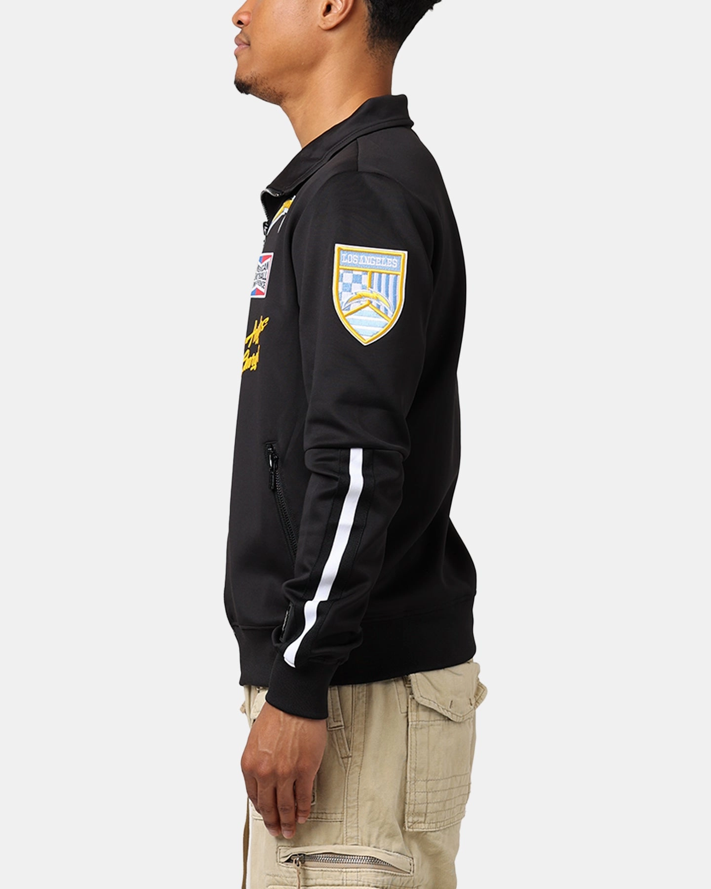 weekend day Pro Standard Los Angeles Chargers Fast Lane Track Jacket Black