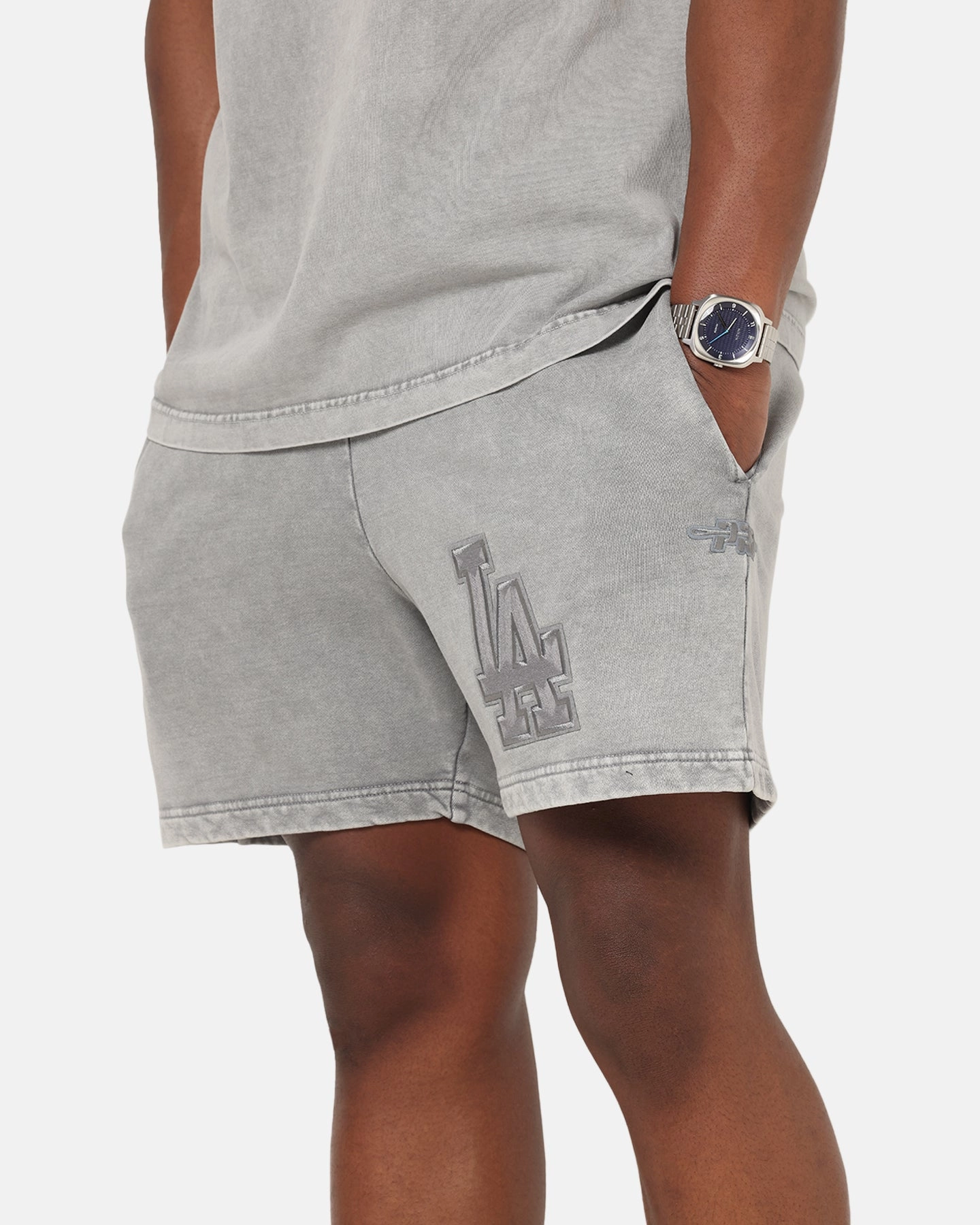 Pro Standard Los Angeles Dodgers Washed Classic Shorts Washed Grey Quick Access Pockets Low Profile Waistband