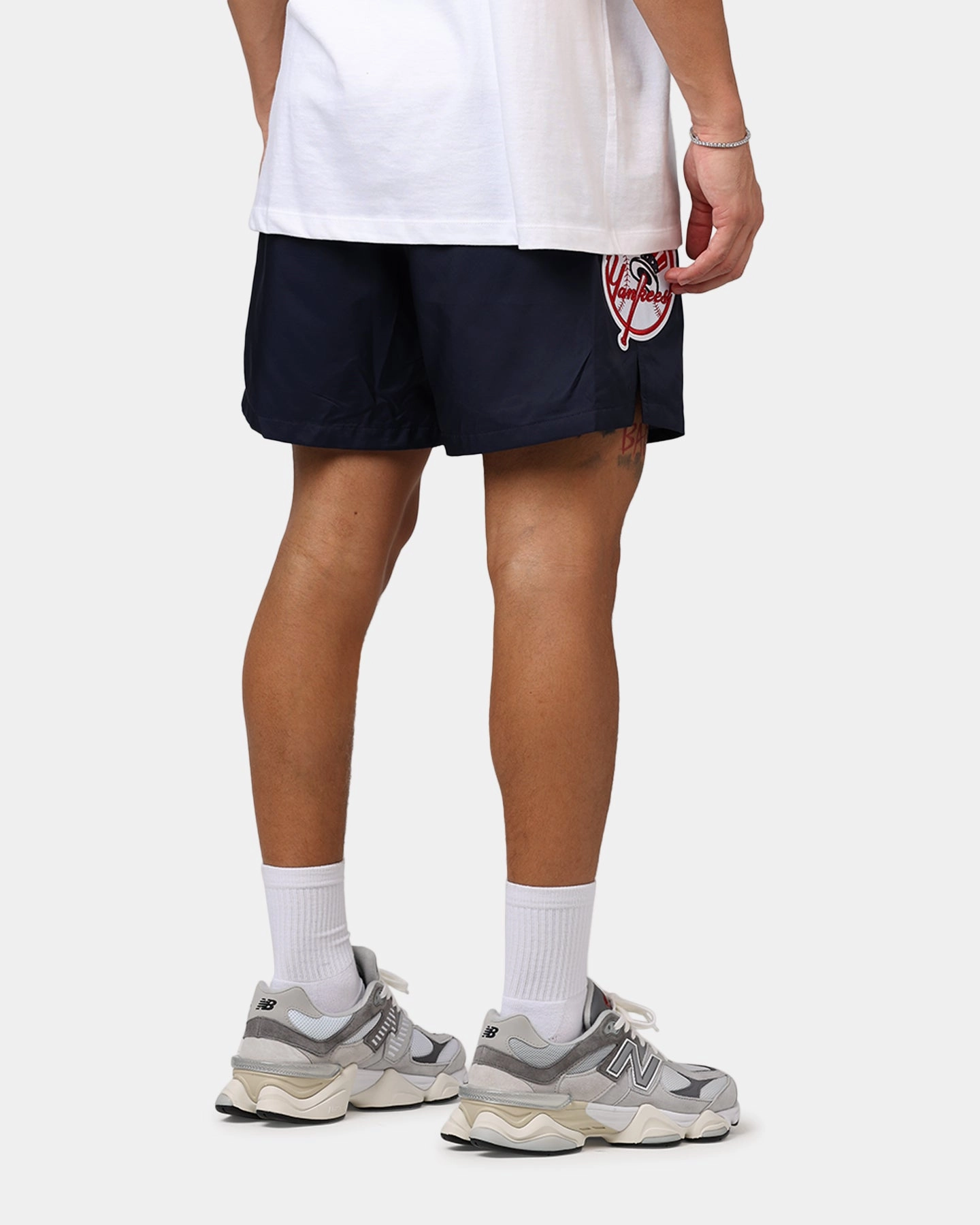 Sweat Resistant Fabric Pro Standard New York Yankees Classic Woven Shorts Midnight Navy