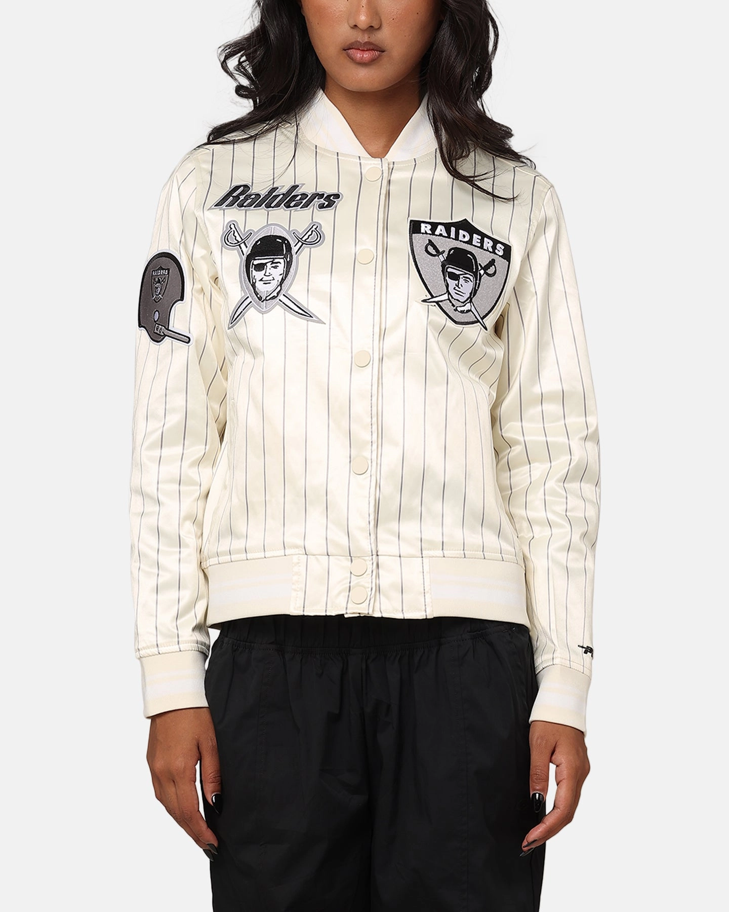 Pro Standard Women's Las Vegas Raiders Satin Jacket Eggshell/Grey Hold Storage