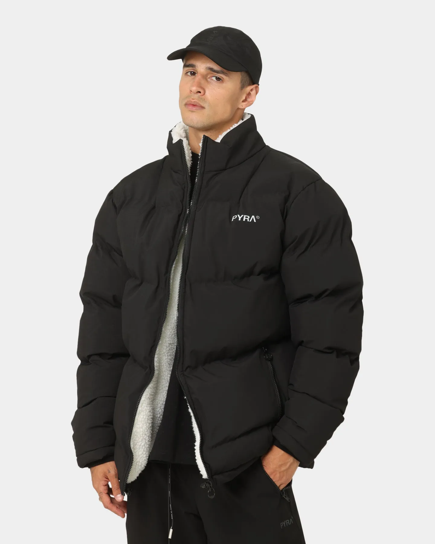 PYRA Sherpa Puffa Jacket Black/White High-quality summer season