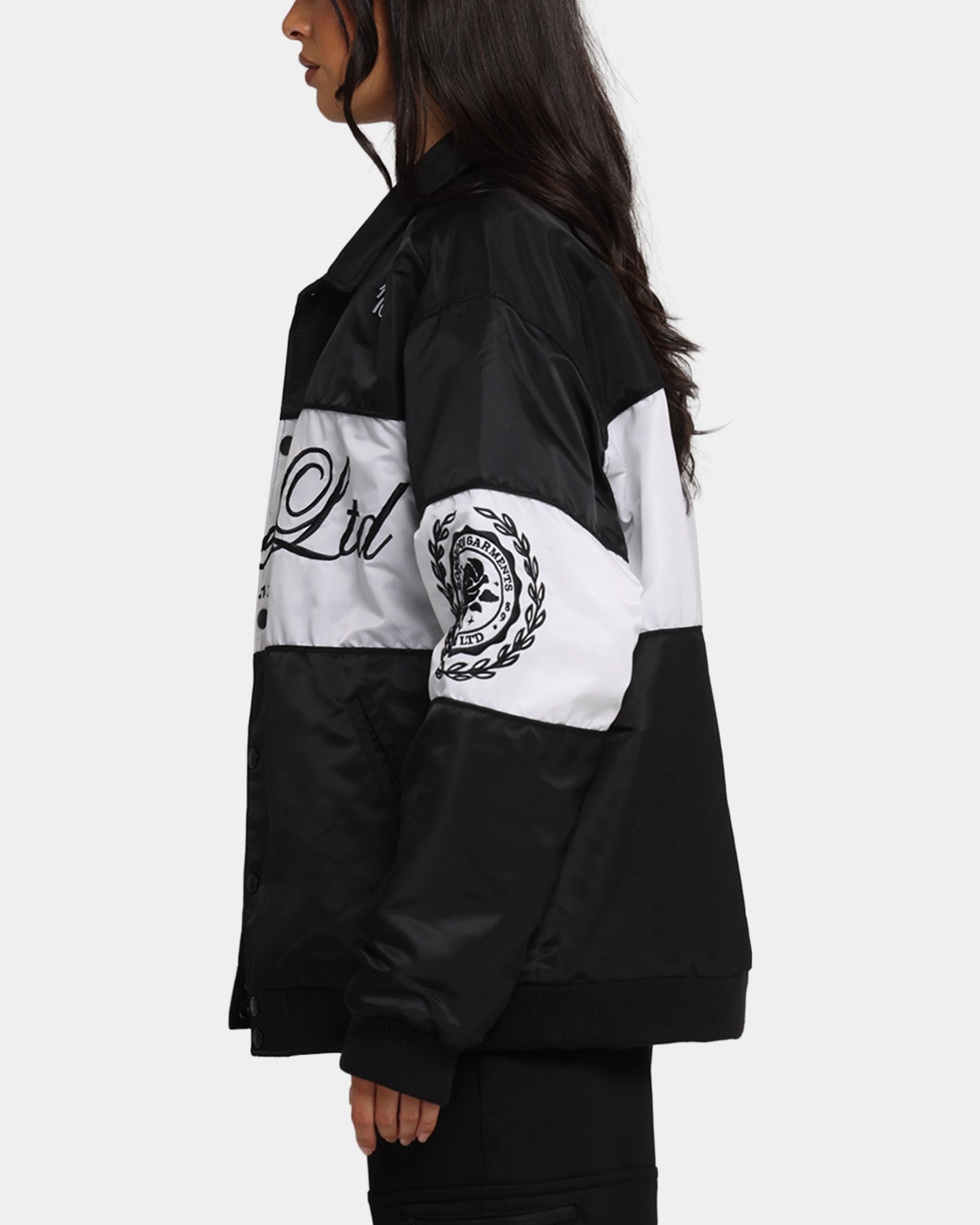 Wind Control ConvertibleCollar Carre Established Jacket Black/White