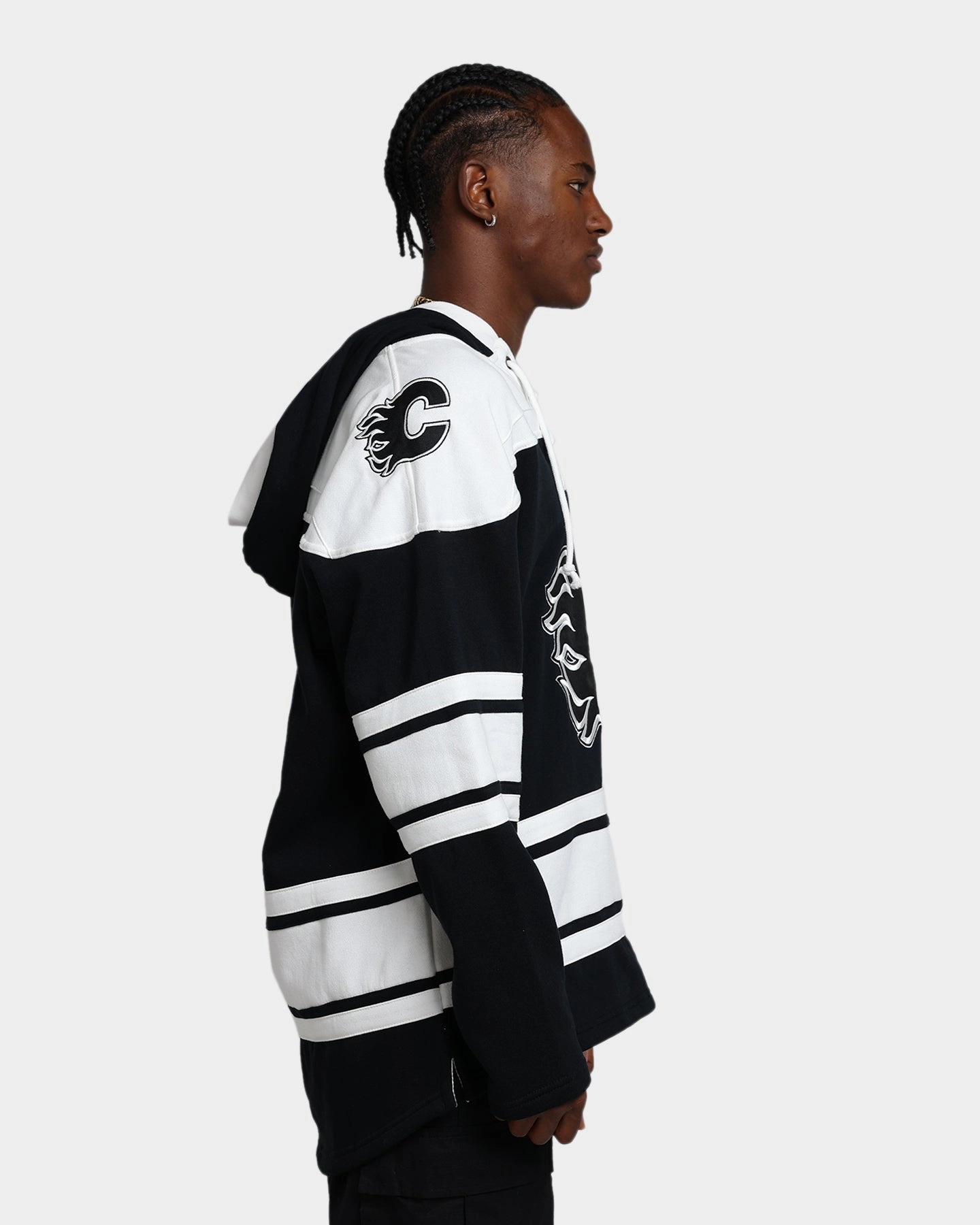 Light Reflective Trims Crush 47 Brand Calgary Flames Superior Lacer Hoodie Jet Black