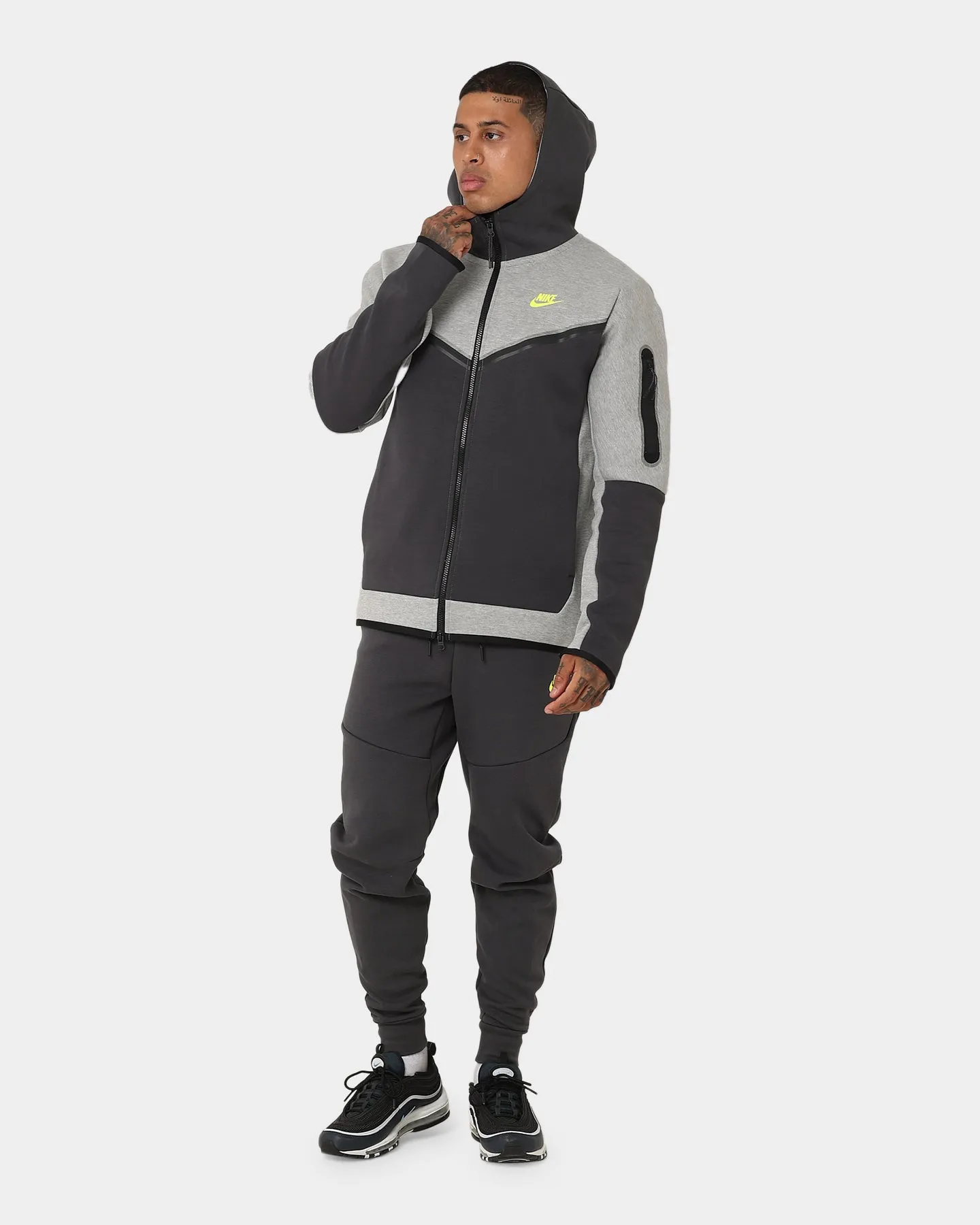 Nike Sportswear Tech Fleece Full Zip Hoodie Dark Grey Heather Machine-washable Odor Resistant Treatment