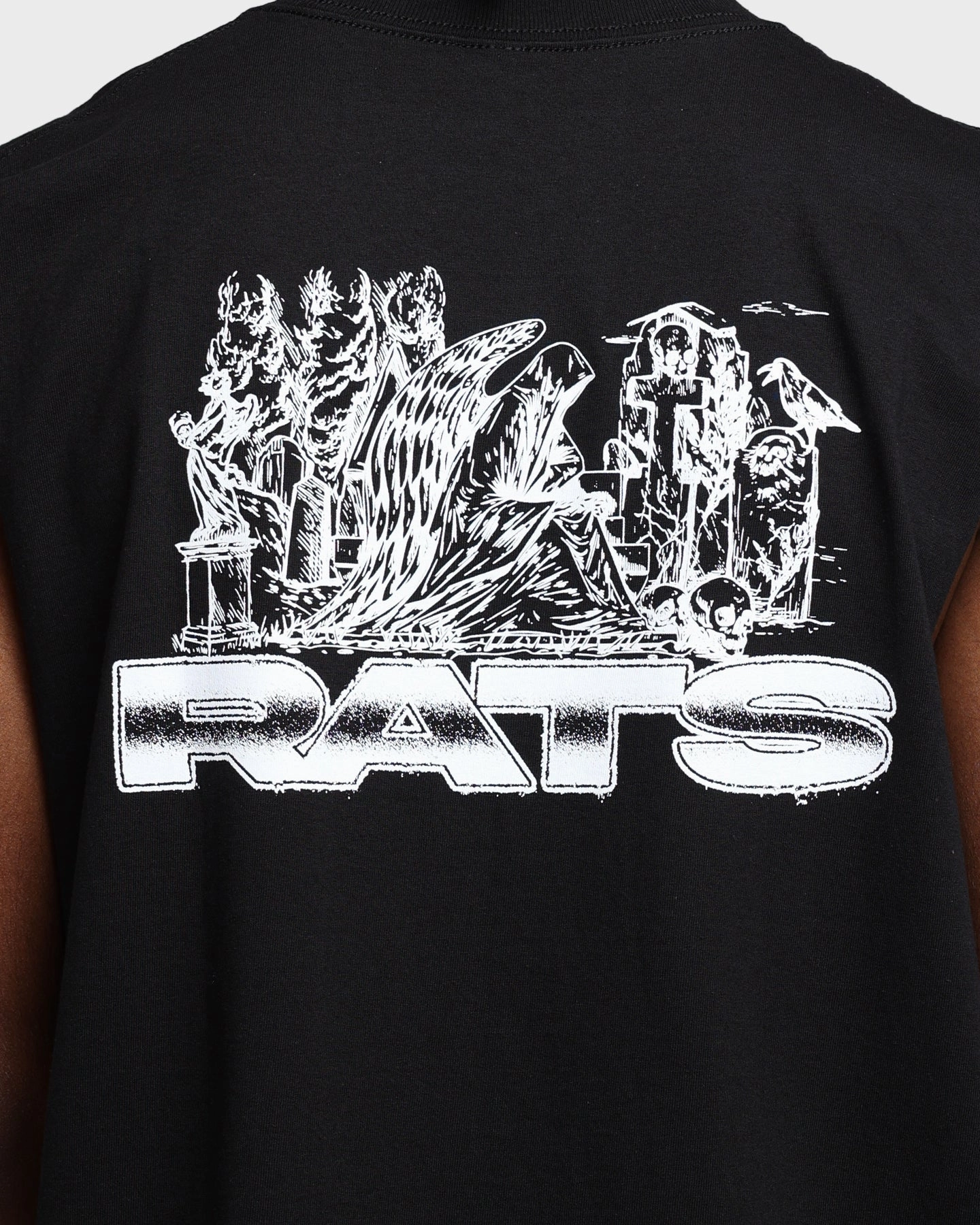 Textured Surface Classic Vibes Rats Get Fat Memorial Muscle T-Shirt Black