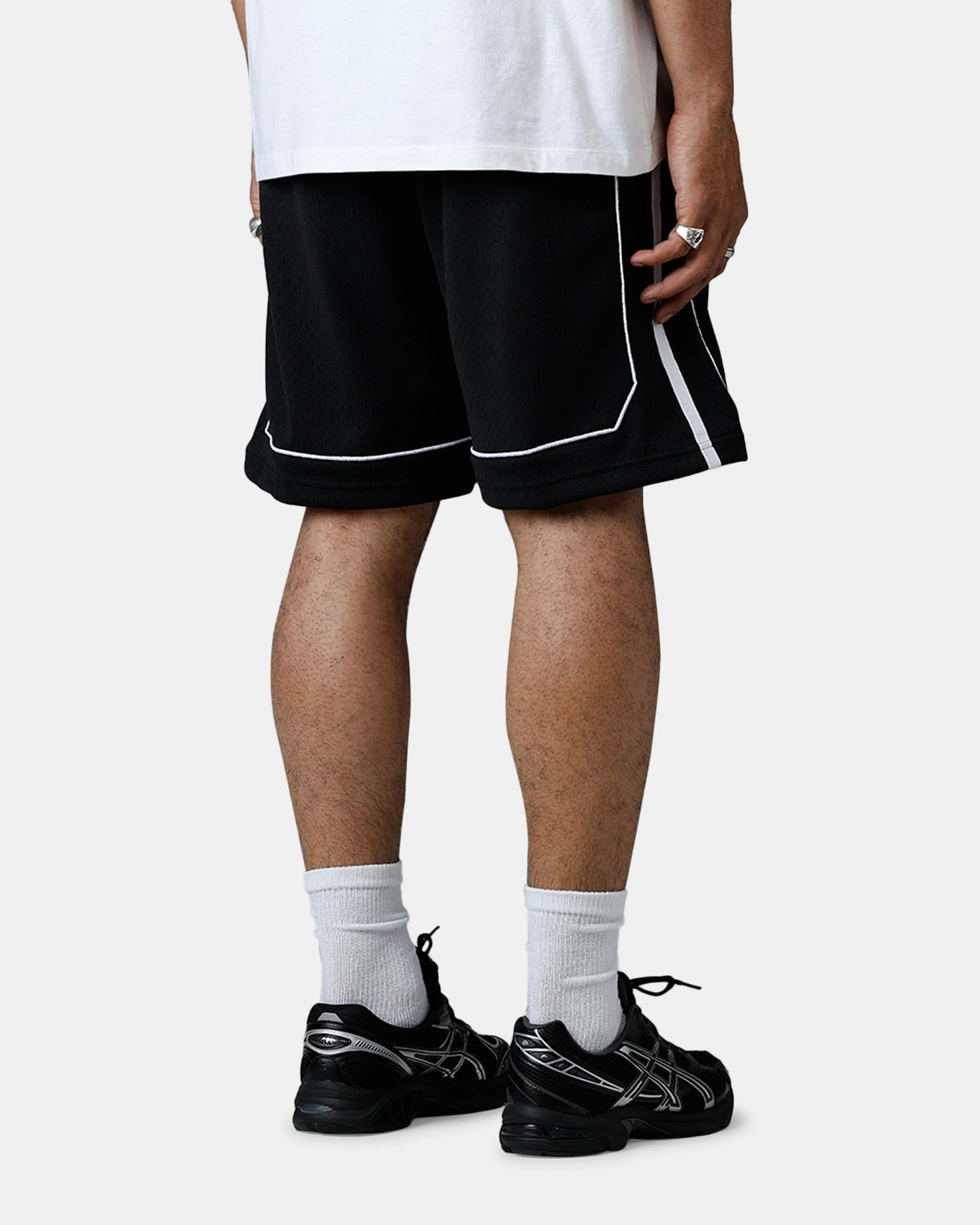 skateboarding outfit Side Pockets Mitchell & Ness Miami Heat 2011 Swingman Shorts Black/White