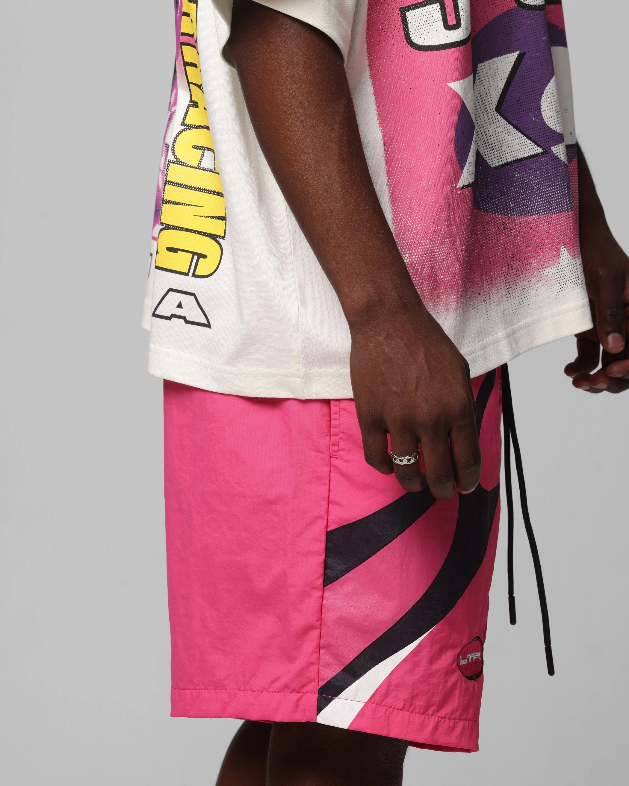 Warm Mood Loiter Motorway Walk Shorts Pink