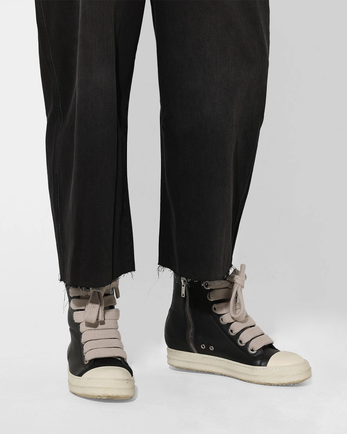 Saint Morta Ultra Sonic Baggy Jeans Vintage Black Move Freely