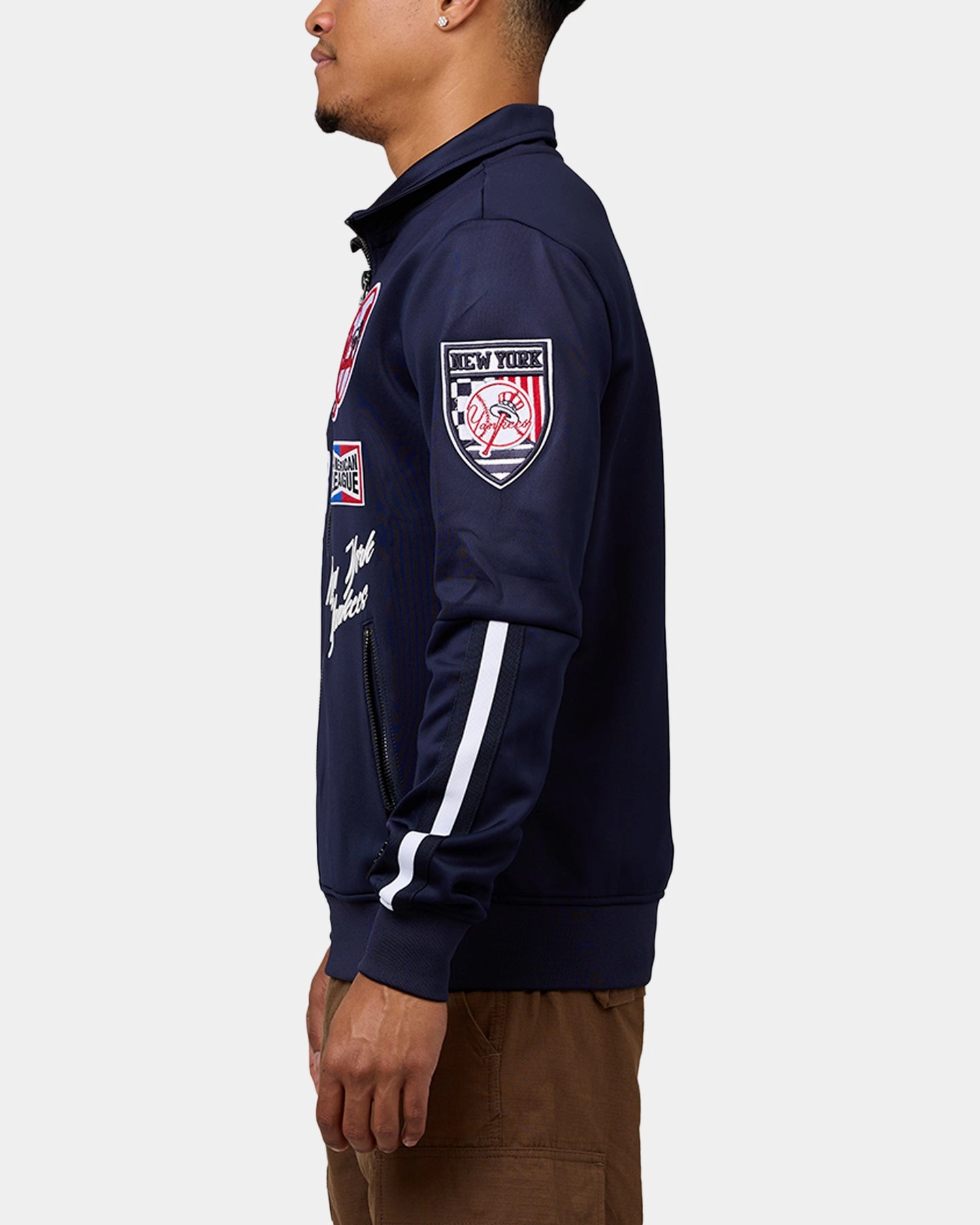 Pro Standard New York Yankees Fast Track Jacket Midnight Navy Perforated Underarm Vents