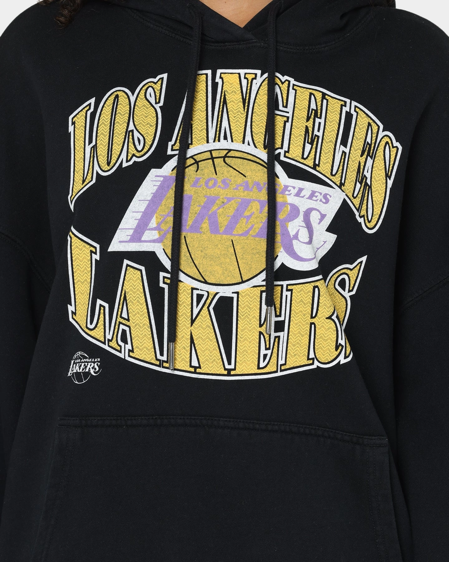 Soft inner layer Modular Attachment Points Mitchell & Ness Los Angeles Lakers Point Guard Hoodie Faded Black