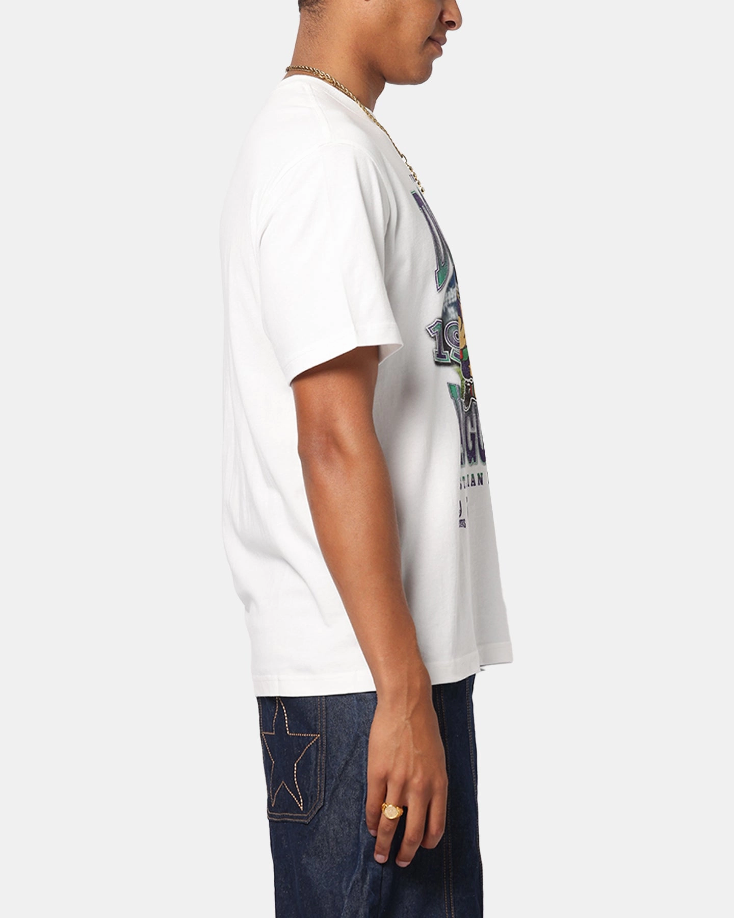 Minimalist Wear Mitchell & Ness Fremantle Dockers Mascot T-Shirt Vintage White