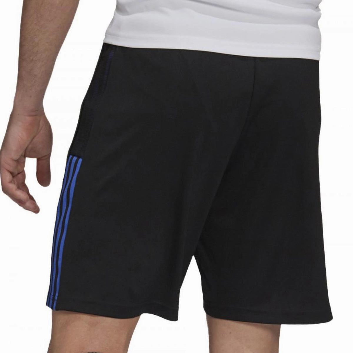 Real Madrid blue/black training Soccer set 2022 - Adidas ShockAbsorbing Padding Multi Purpose Compression