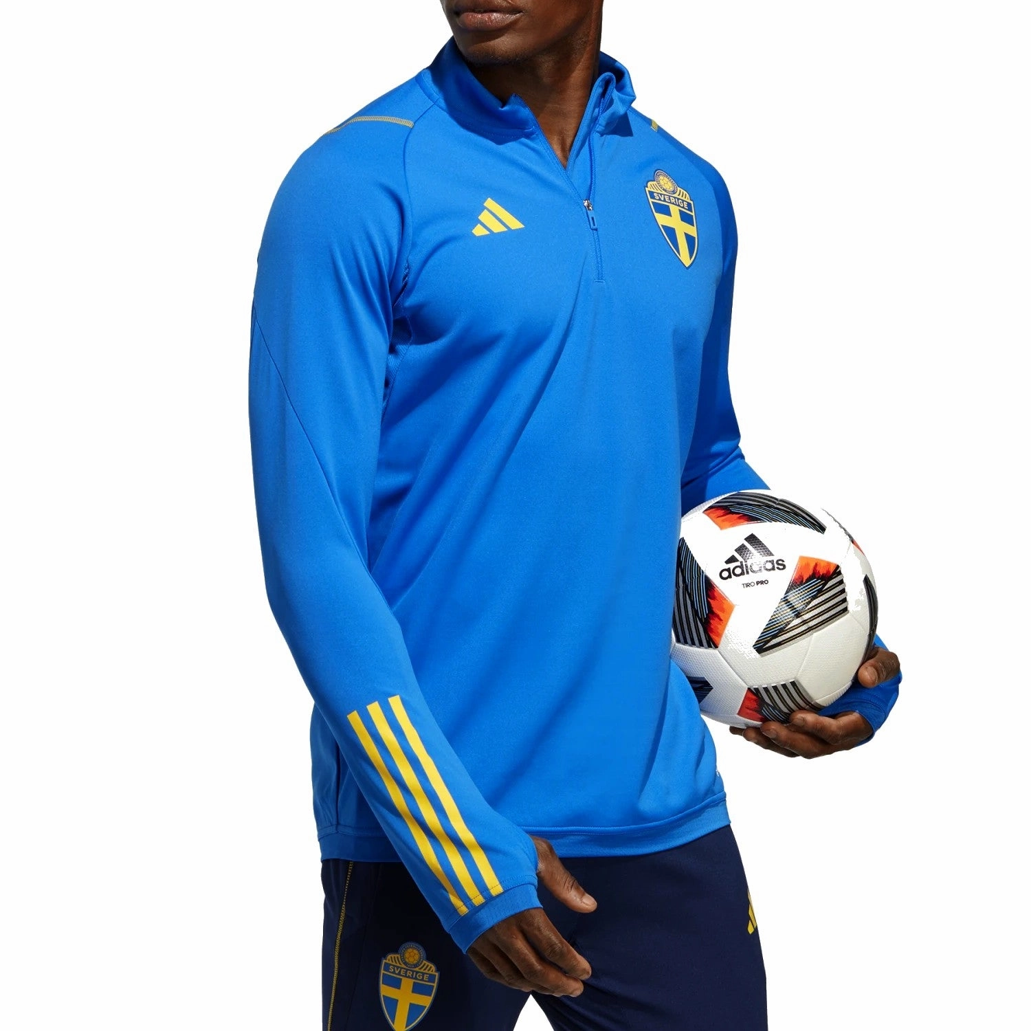 resin AntiStatic Fabric Treatment Sweden training technical Soccer tracksuit 2022/23 - Adidas
