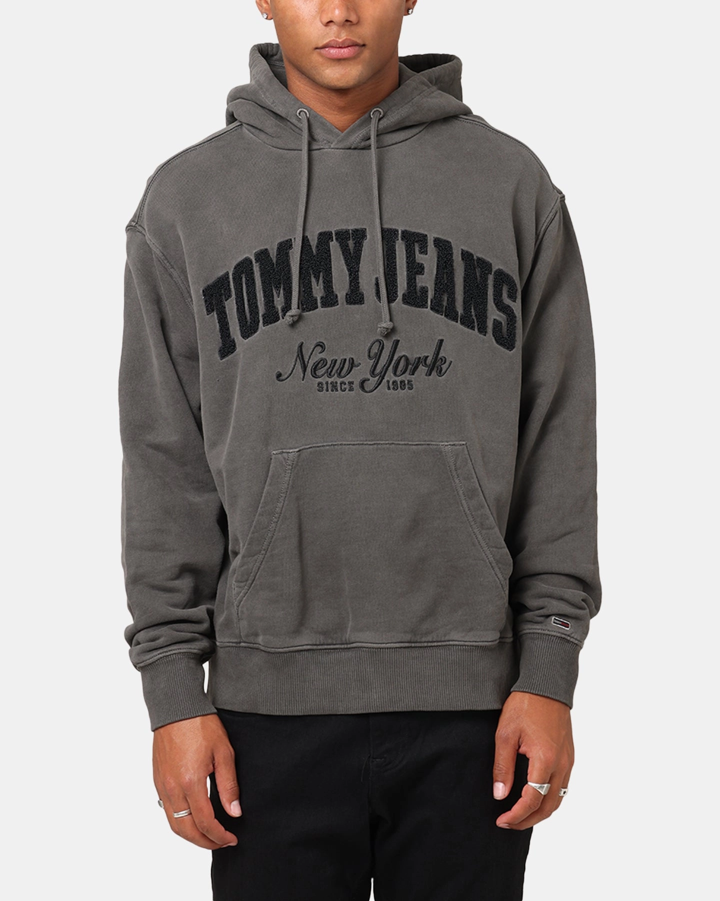 Tommy Jeans Relaxed Vintage Varsity Hoodie Black Resort Wear Non Restrictive Cuffs