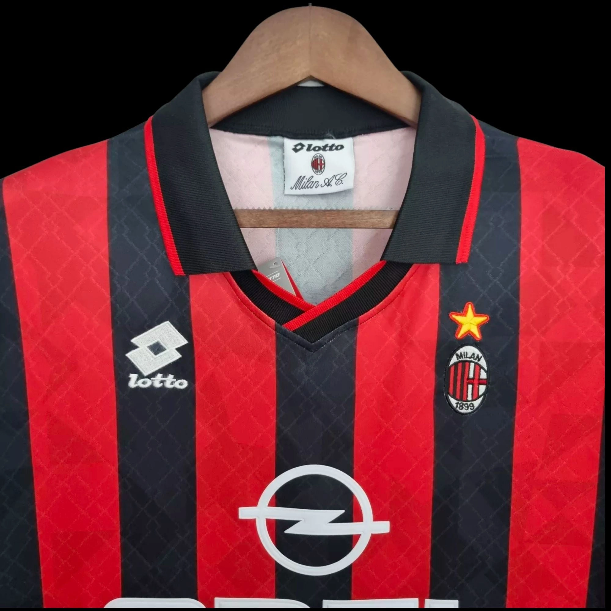 1995/96 AC Milan Baggio Jersey Endurance Wear Lightweight Interlock Knit
