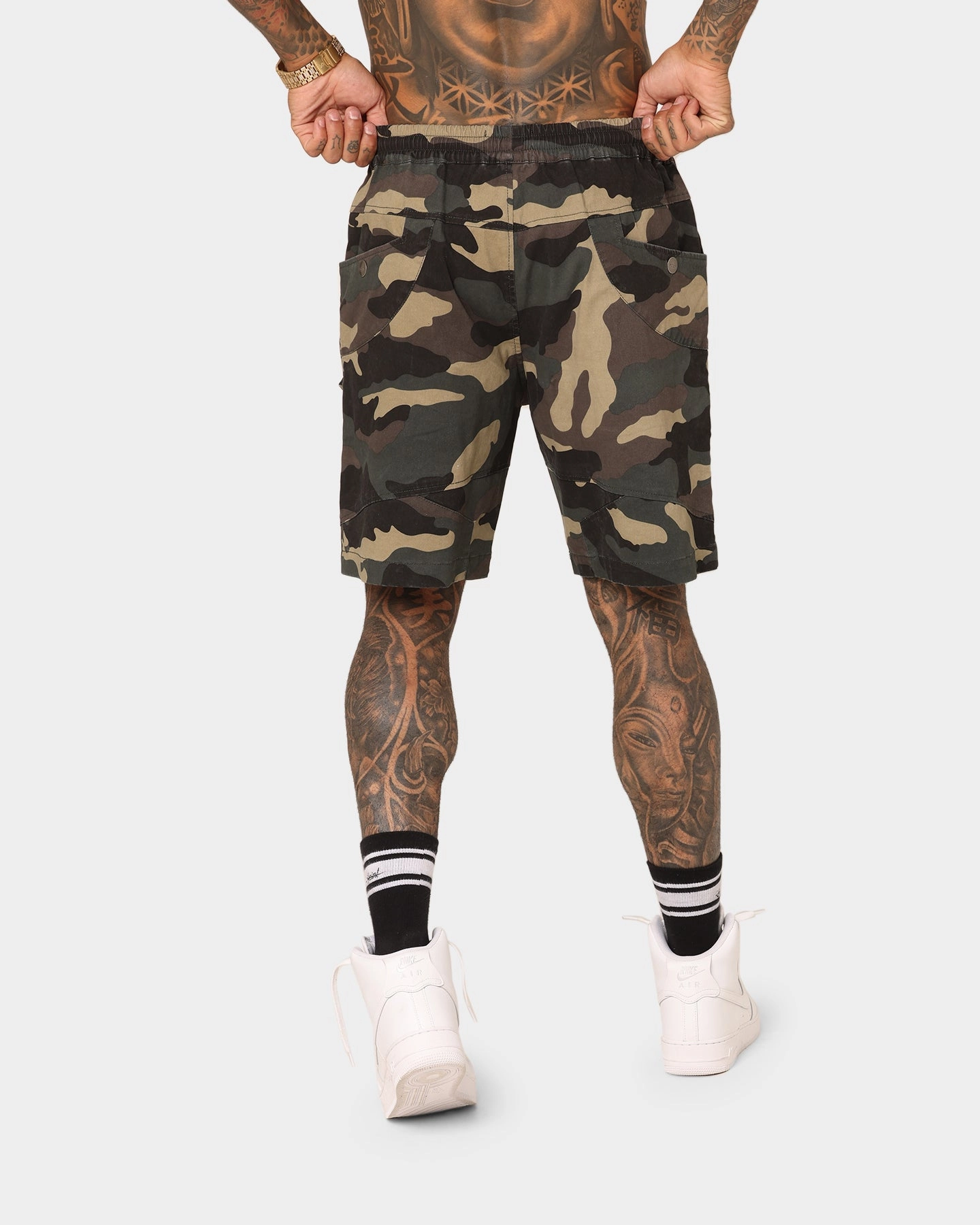 Noise Free Operation Design campers Saint Morta Syndicate Cargo Shorts Camo