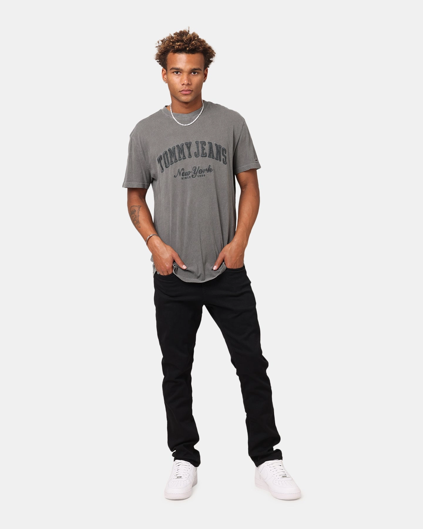 Tommy Jeans Regular Vintage Varsity T-Shirt Black Non-toxic