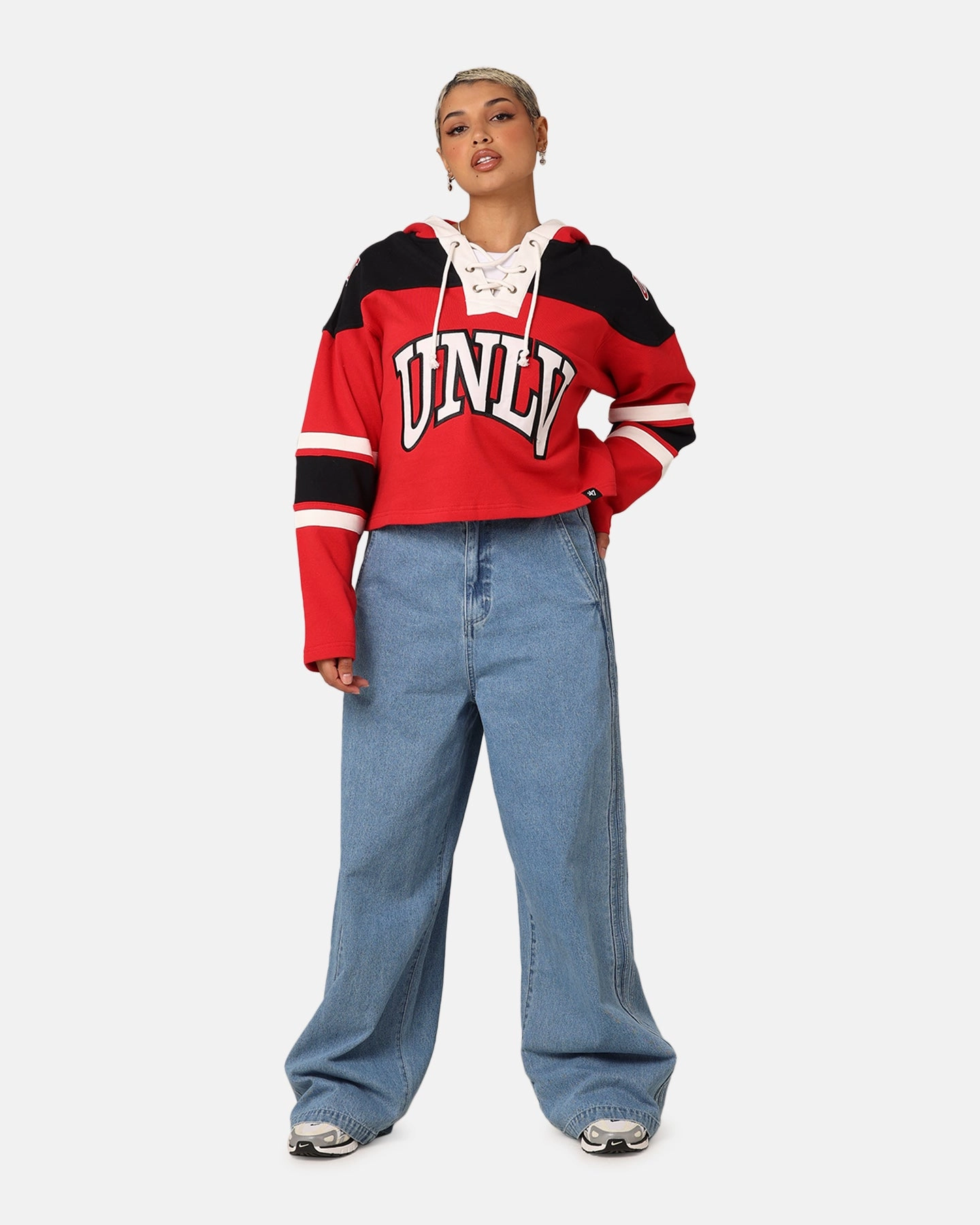 47 Brand Women's University Of Las Vegas Cropped Lacer Hoodie Red Road Trip Autumn