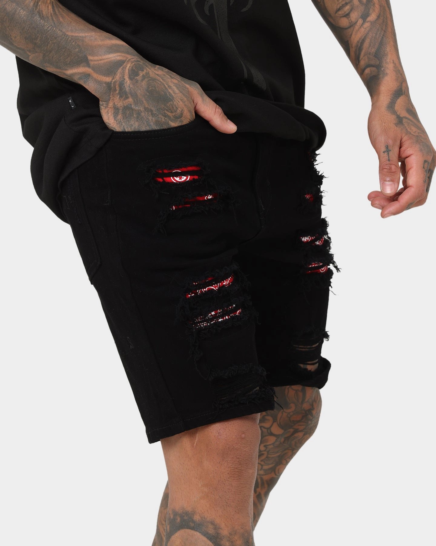 Artisanal Low Profile Waistband Saint Morta Bandana Summum Shorts Black/Red