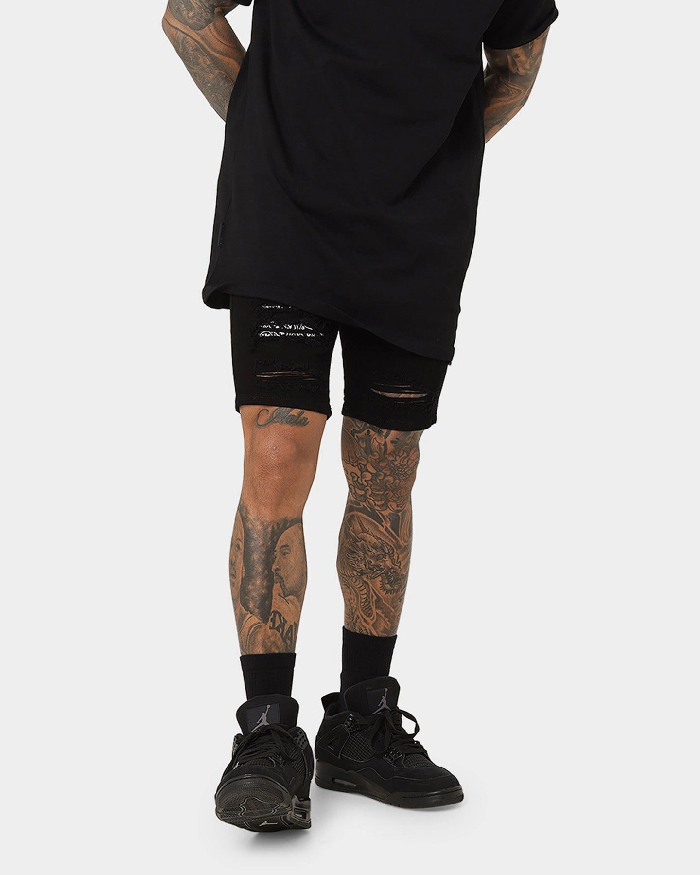 Universal Attachment Points High Durability Blend Saint Morta Bandana Summum Shorts Black/White