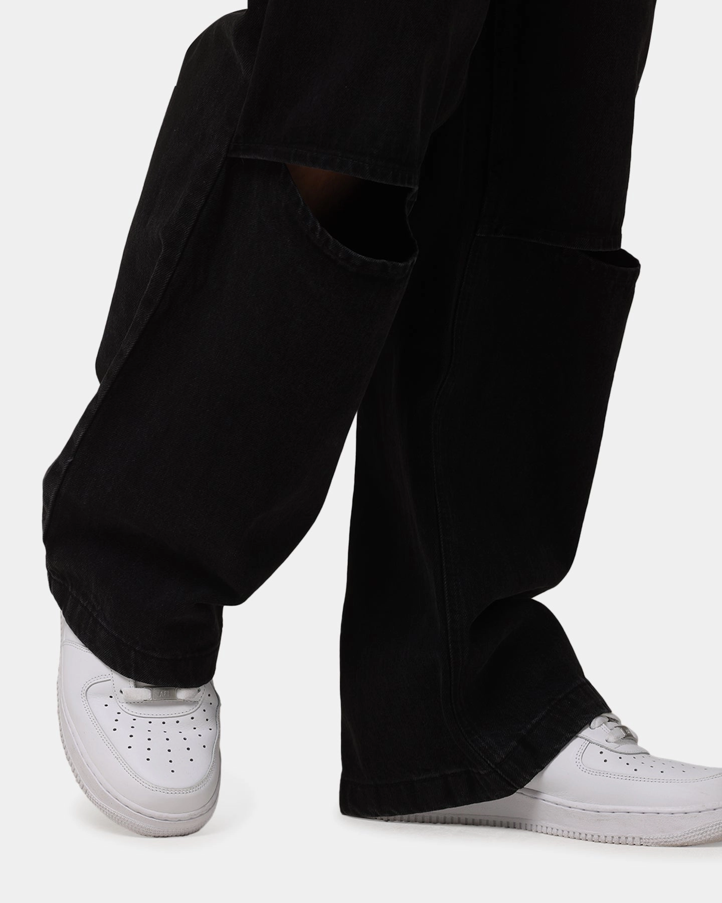 Simple and Cozy Smart Design Saint Morta Covert Amplus Jeans Black Shadow