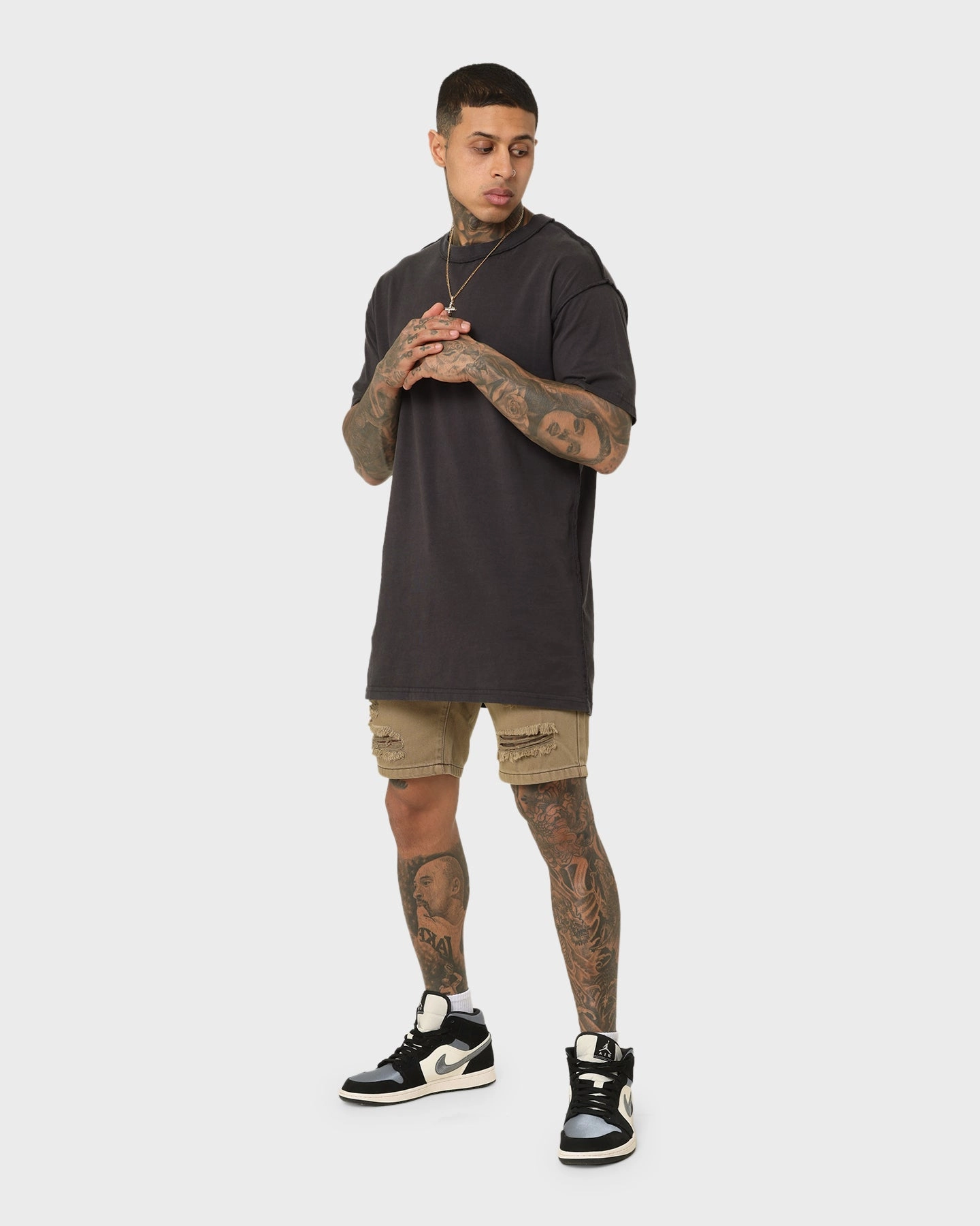 QuickAccessPockets Saint Morta Destroyer Distressed Shorts Brown