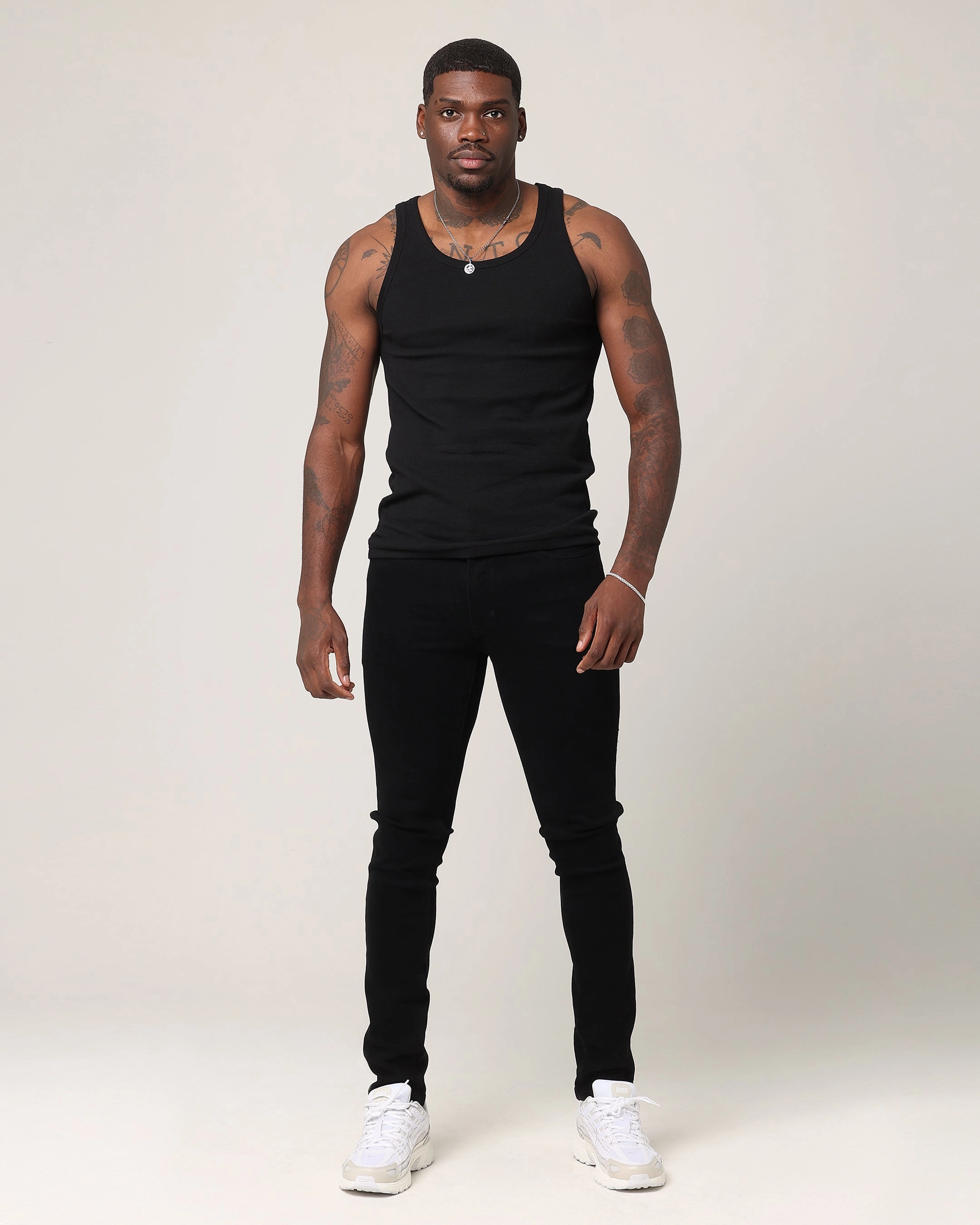 Saint Morta Dynasty Jean Black Home Comfort Autumn Days Elegant Modern Comfort