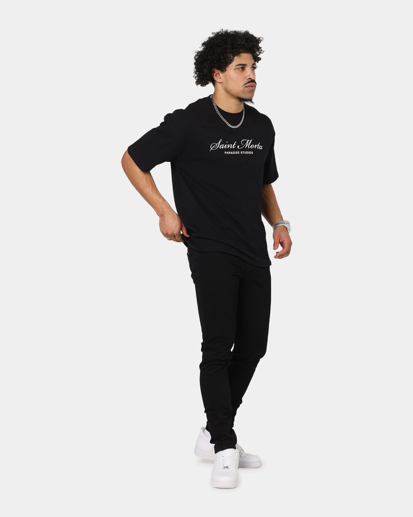 Saint Morta Fimi Jeans Black Stonewash Chill Mode Daytime Look