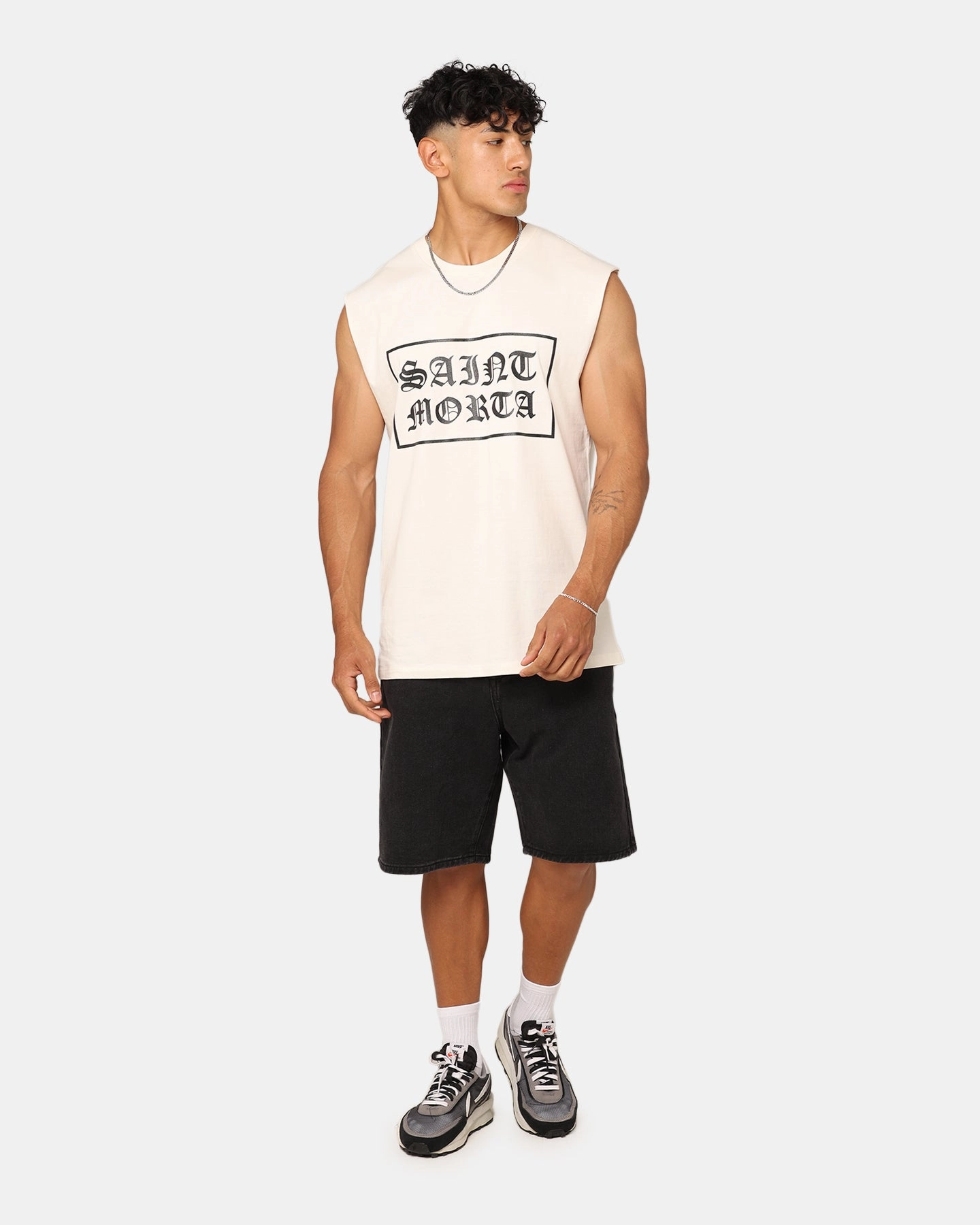 Festival wear ethical Saint Morta Gothic Box Logo Muscle T-Shirt Off White