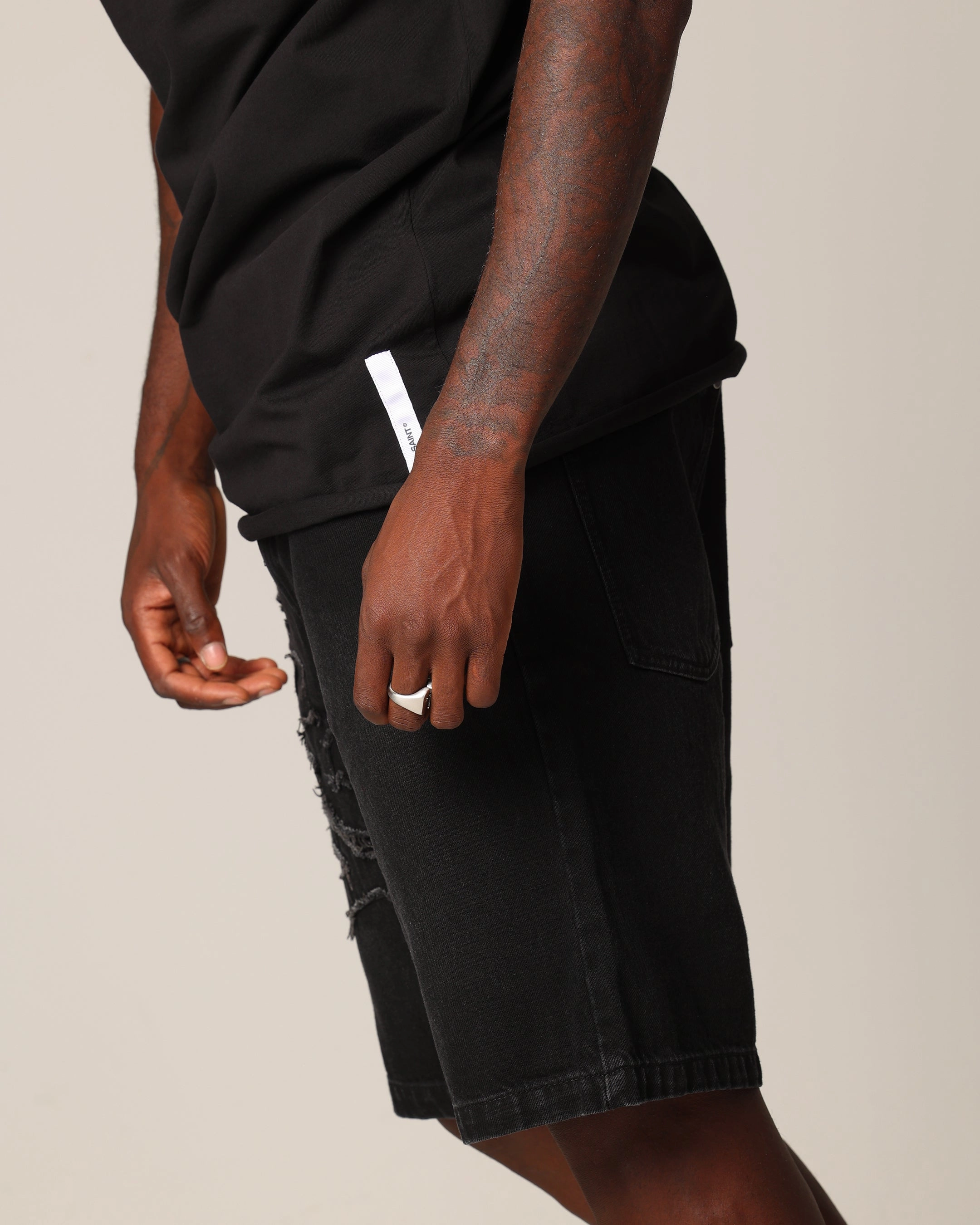 Snag Free Zipper Saint Morta Half Skull Denim Shorts Washed Black