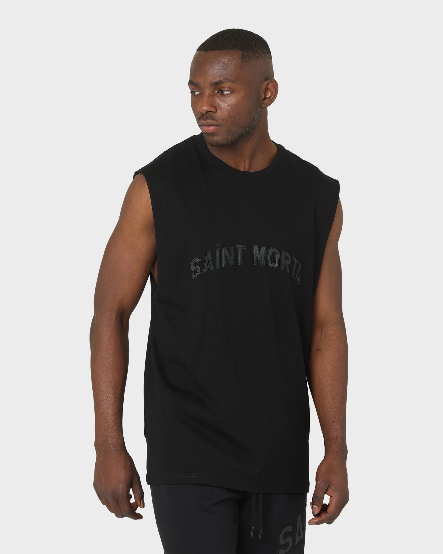 Saint Morta Kingdom Muscle T-Shirt Black/Black Multi Directional Stretch Curved Hemline