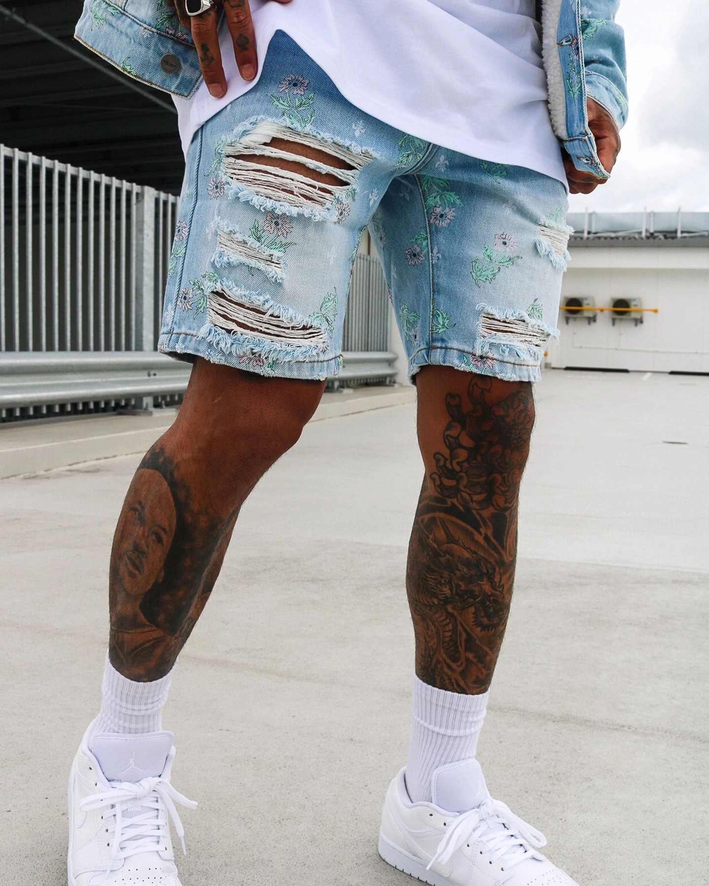 finance industry Saint Morta Lover Distressed Denim Shorts Superwash Blue