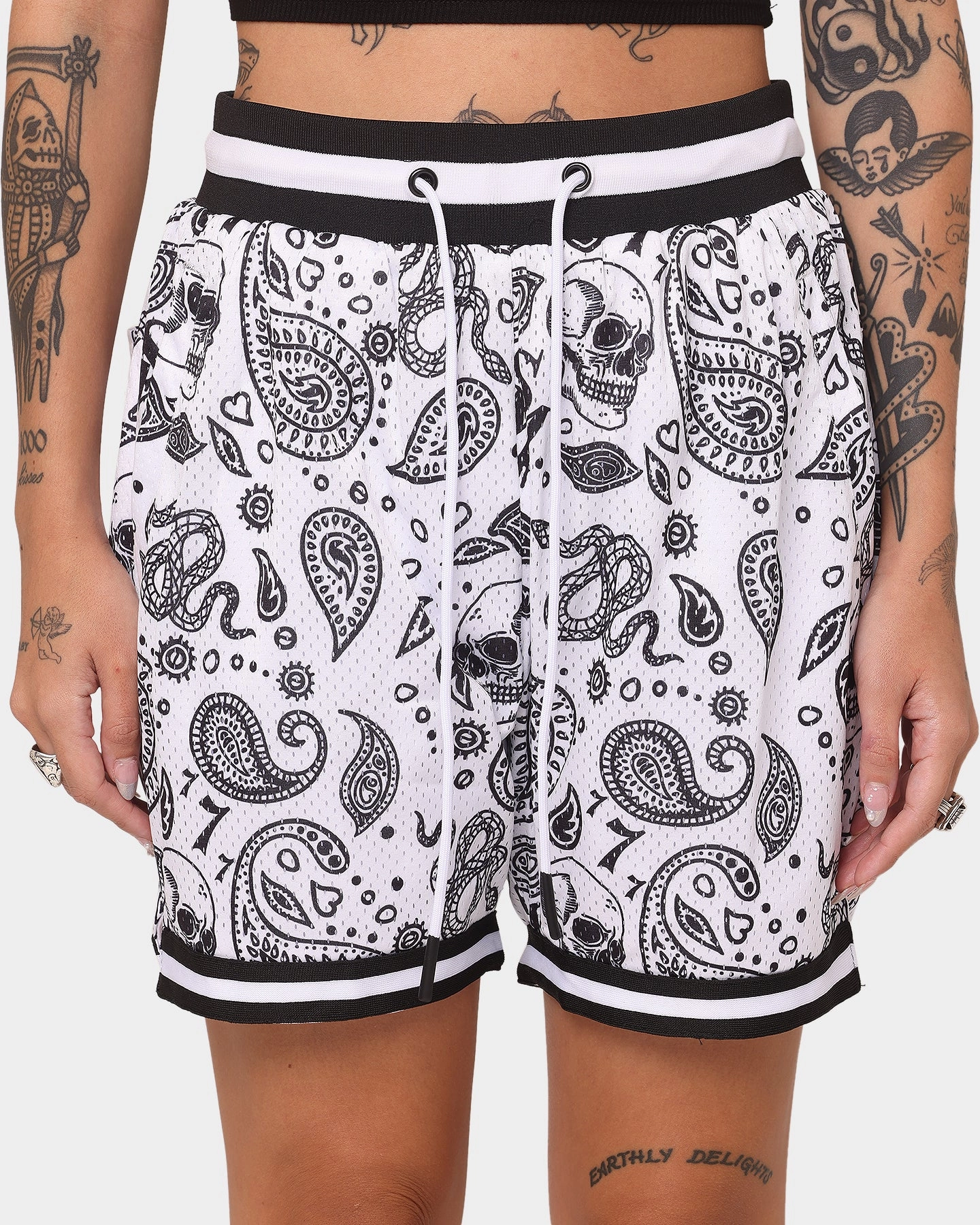 comfortable attire Saint Morta Paisley Olympus Ball Shorts White/Black