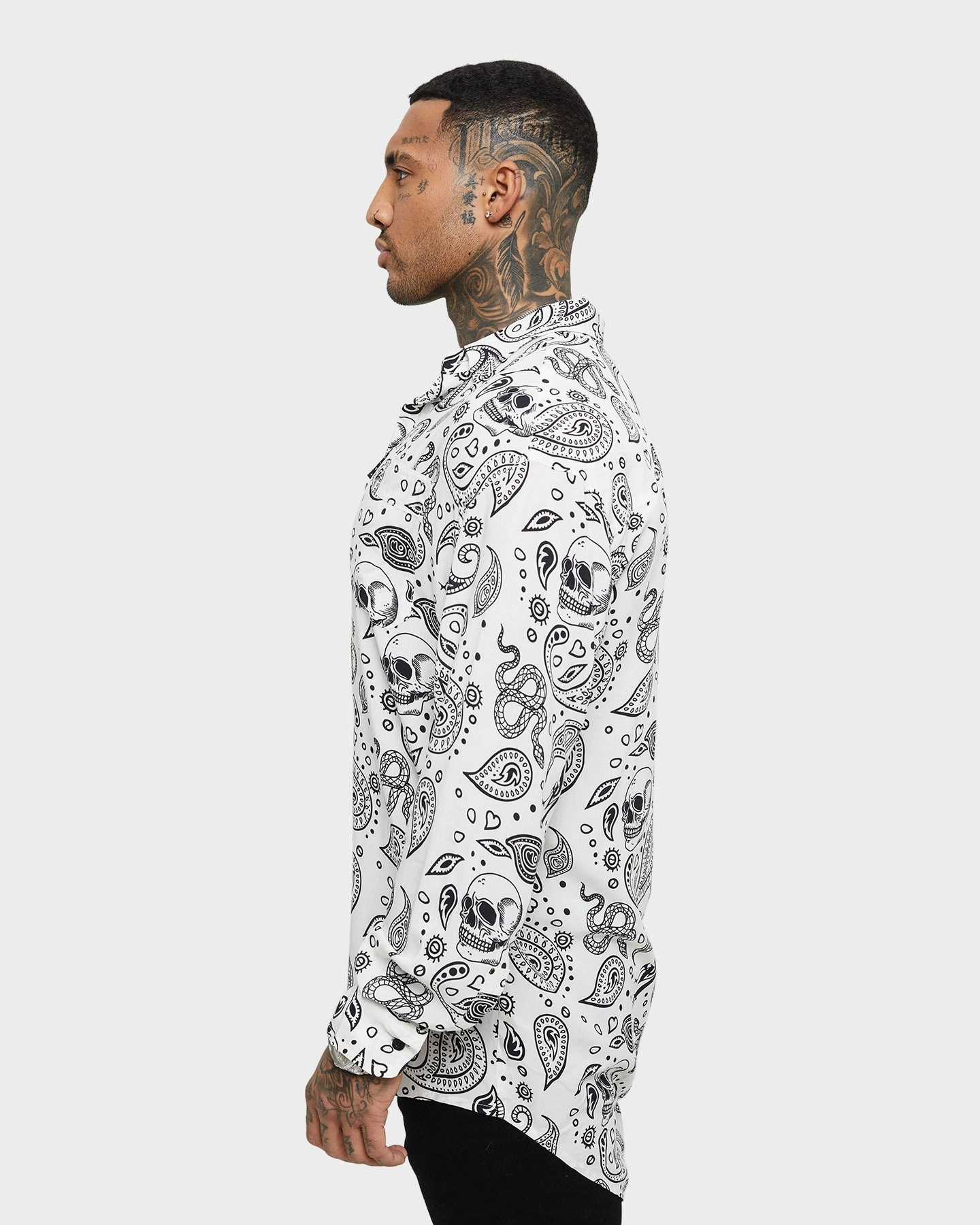 Wardrobe Staple Saint Morta Paisley Skulls Long Sleeve Button Up Shirt White/Black