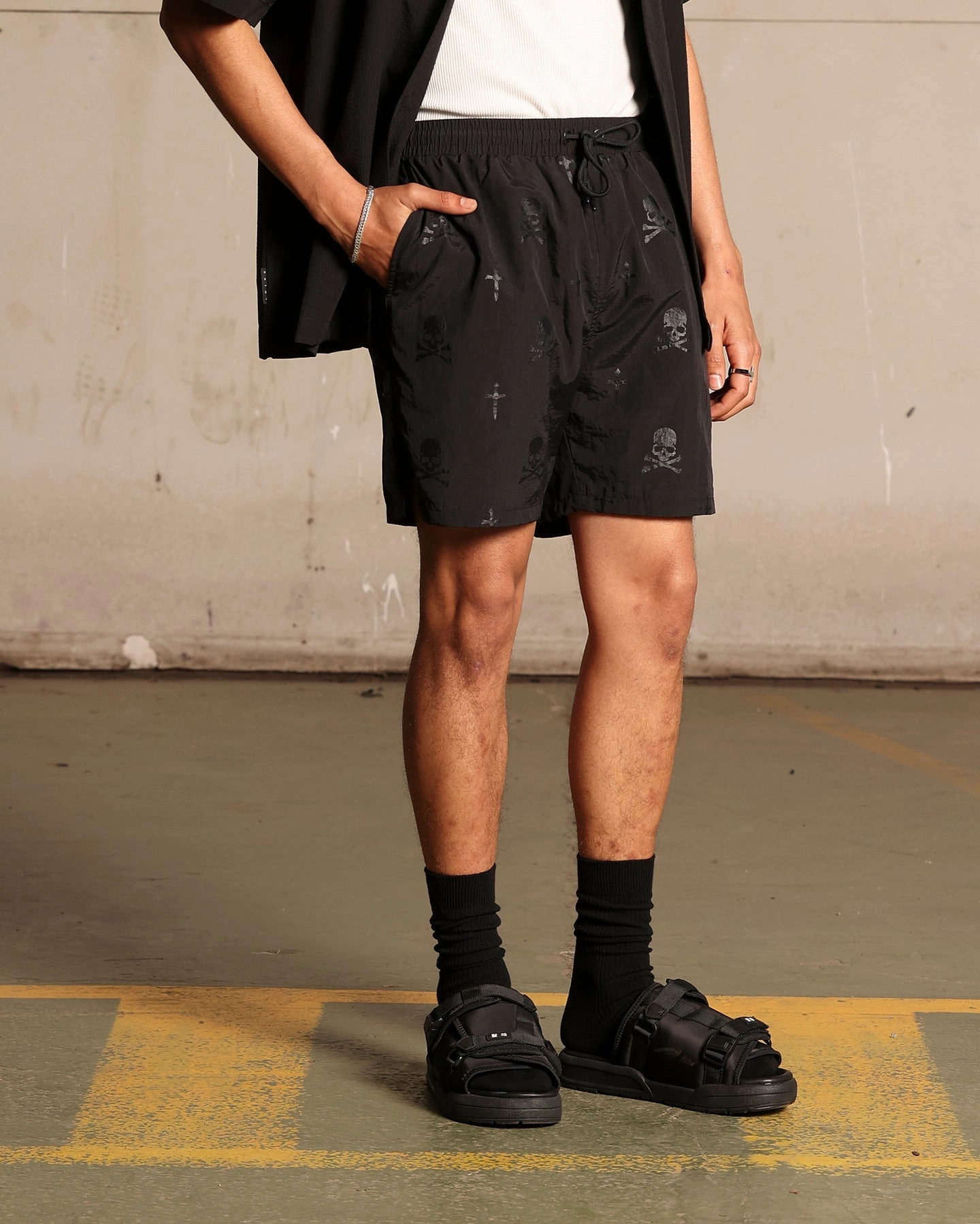 Biodegradable Material Option adventure apparel Saint Morta Skull And Bones Beach Shorts Black