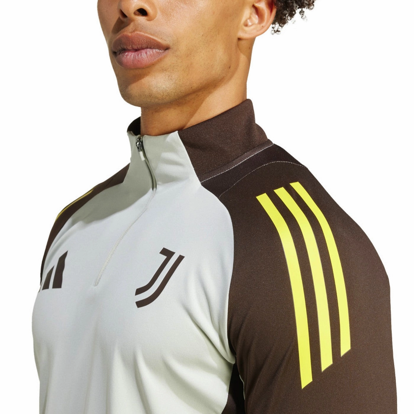 Juventus UCL training technical tracksuit 2024/25 - Adidas Raglan Sleeve Design Ventilated Back Panel