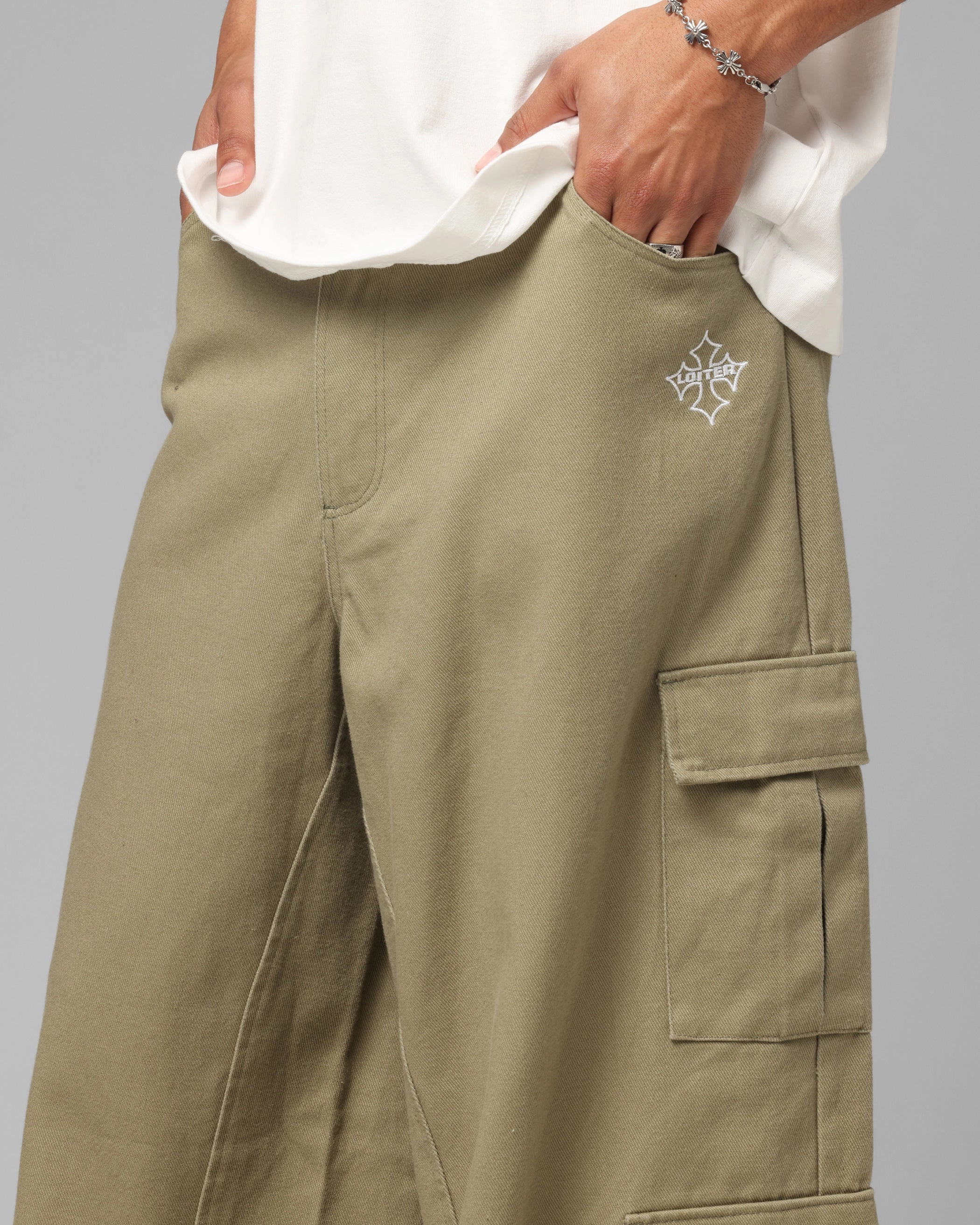 Loiter F-16 Balloon Cargo Pants Khaki SoftCottonBlend