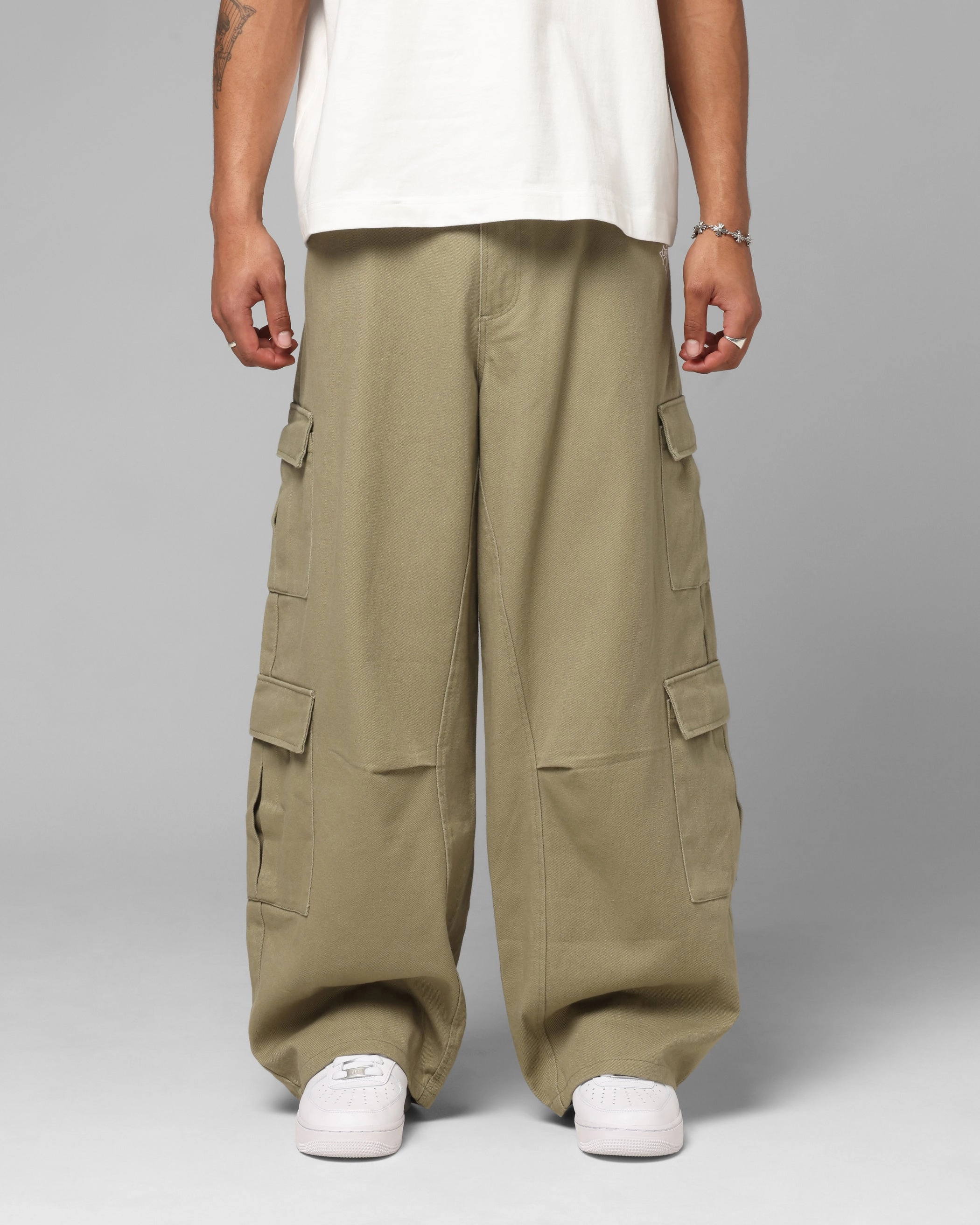 Sporty Touch Chilly Weather Fit Loiter F-16 Balloon Cargo Pants Khaki