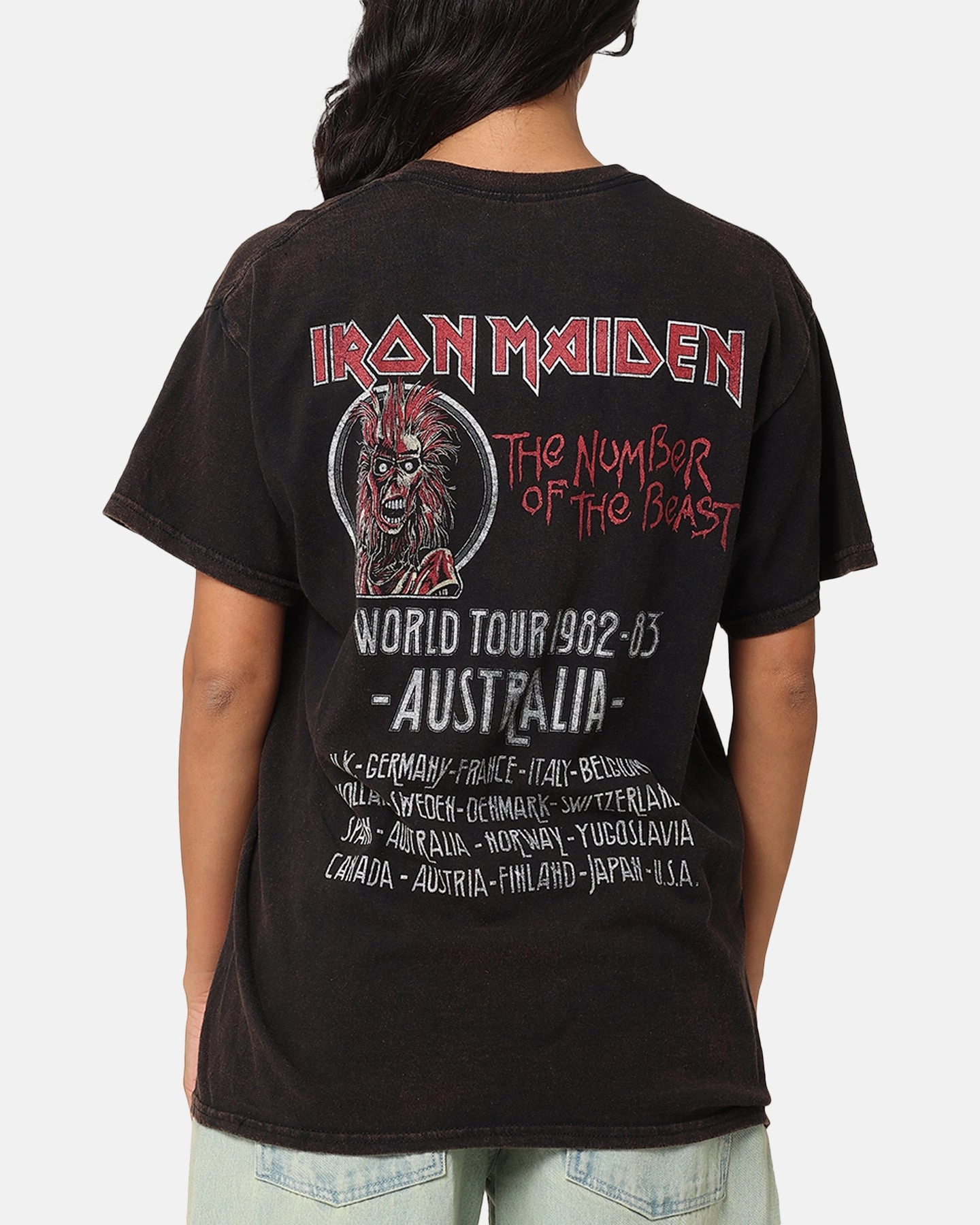 Urban Look Slim fit clothing Iron Maiden Unleash Tour Vintage T-Shirt Black Vintage