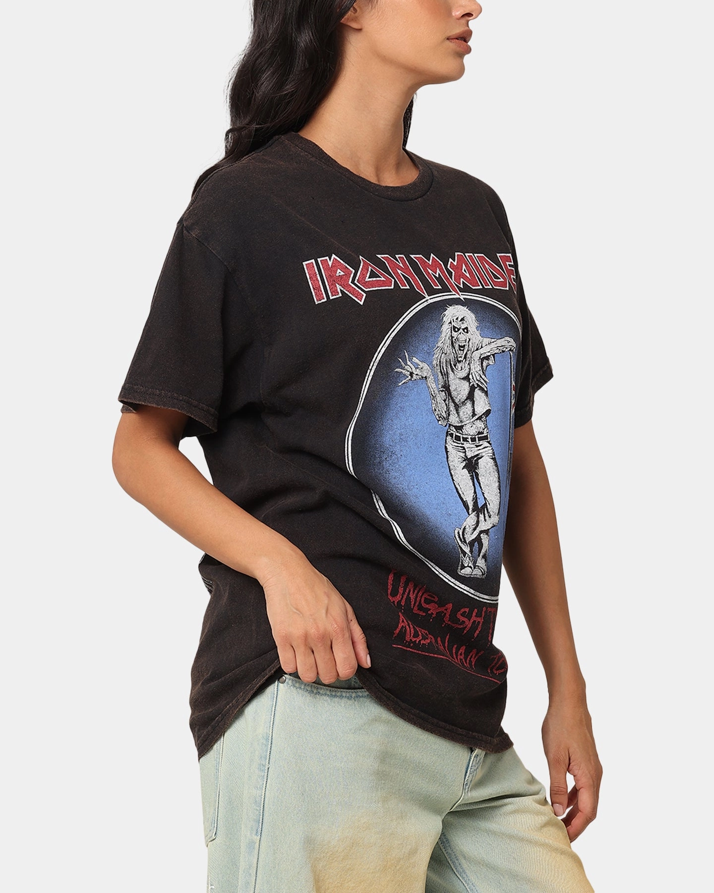 Simple Comfort Wear Iron Maiden Unleash Tour Vintage T-Shirt Black Vintage