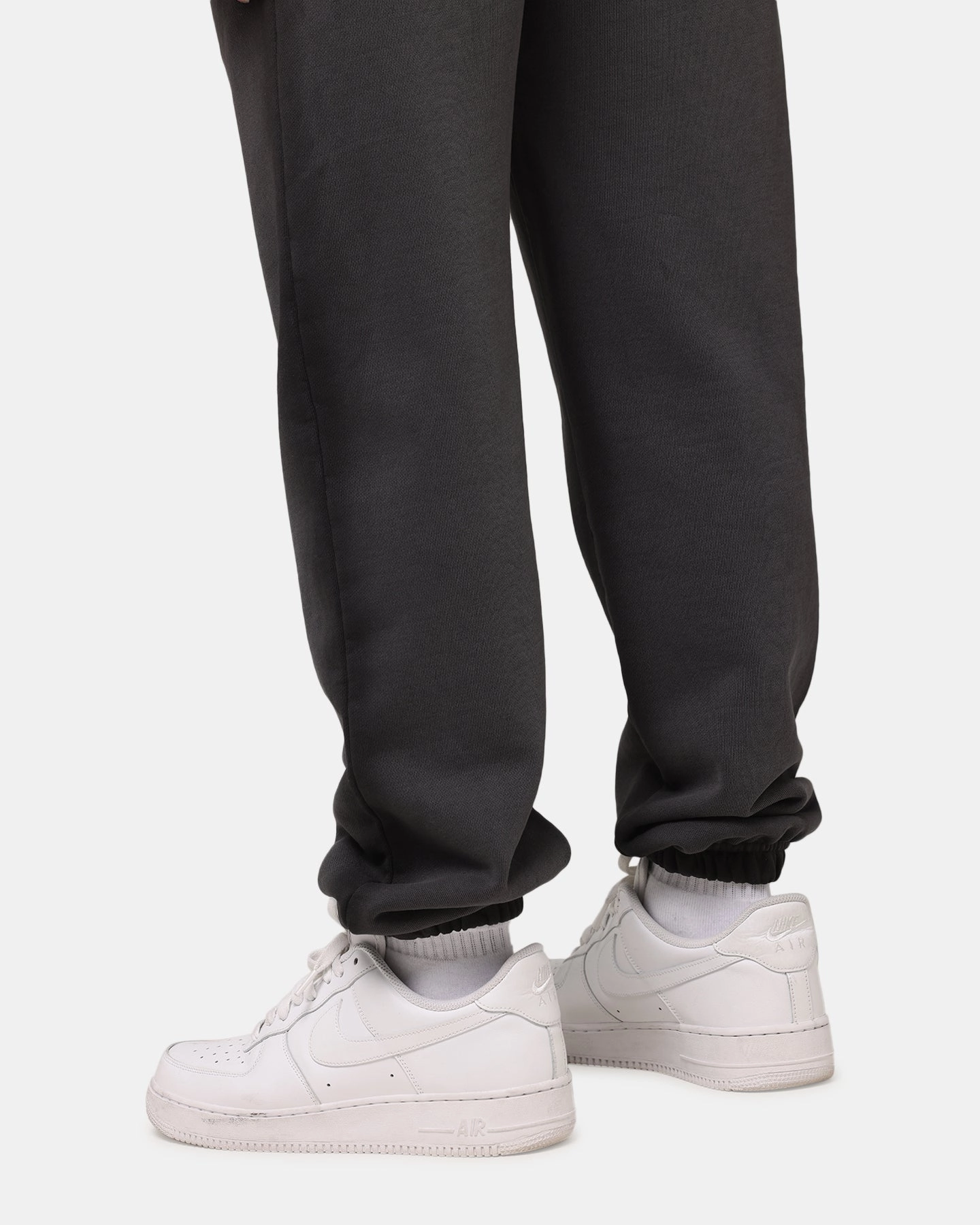 SoftTouchFinish Saint Morta Contrast Wash Sweatpants Washed Black