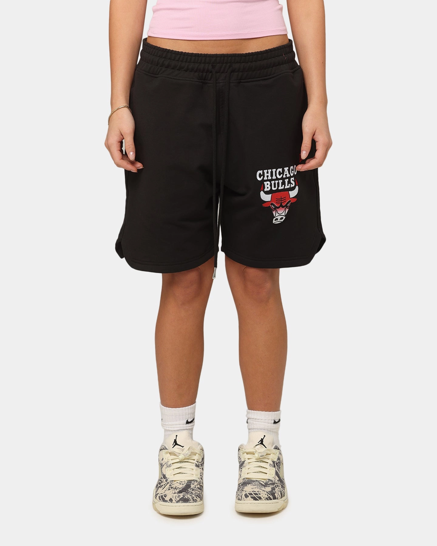 fresh start New Era Chicago Bulls Higher Fade Shorts Black