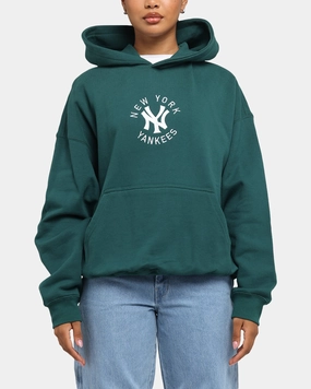 Majestic Athletic New York Yankees Mid Crest Boxy Hoodie Emerald Casual Outfit organic materials